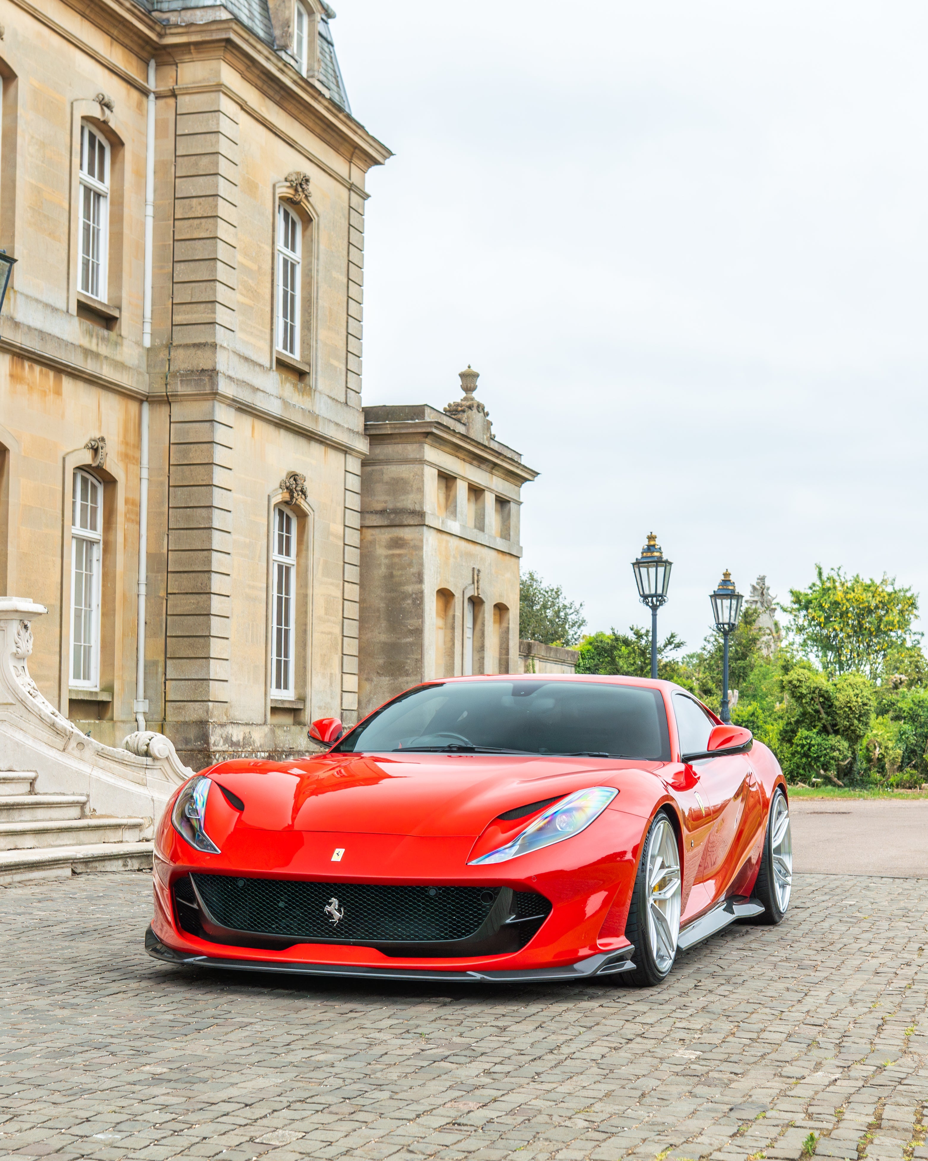 FERRARI 812 SUPERFAST CARBON FIBRE KIT V2 - CT DESIGN