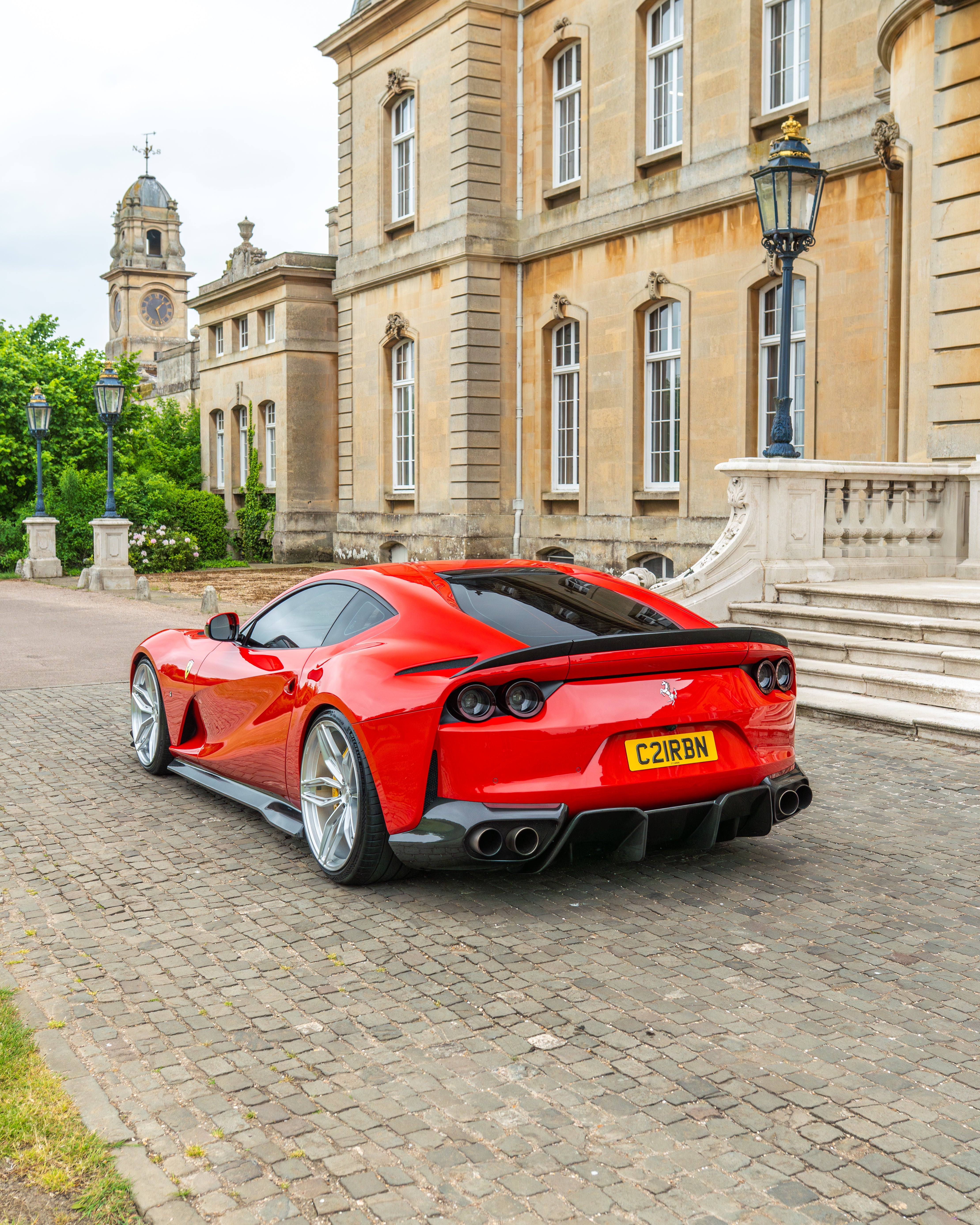 FERRARI 812 SUPERFAST CARBON FIBRE KIT V2 - CT DESIGN