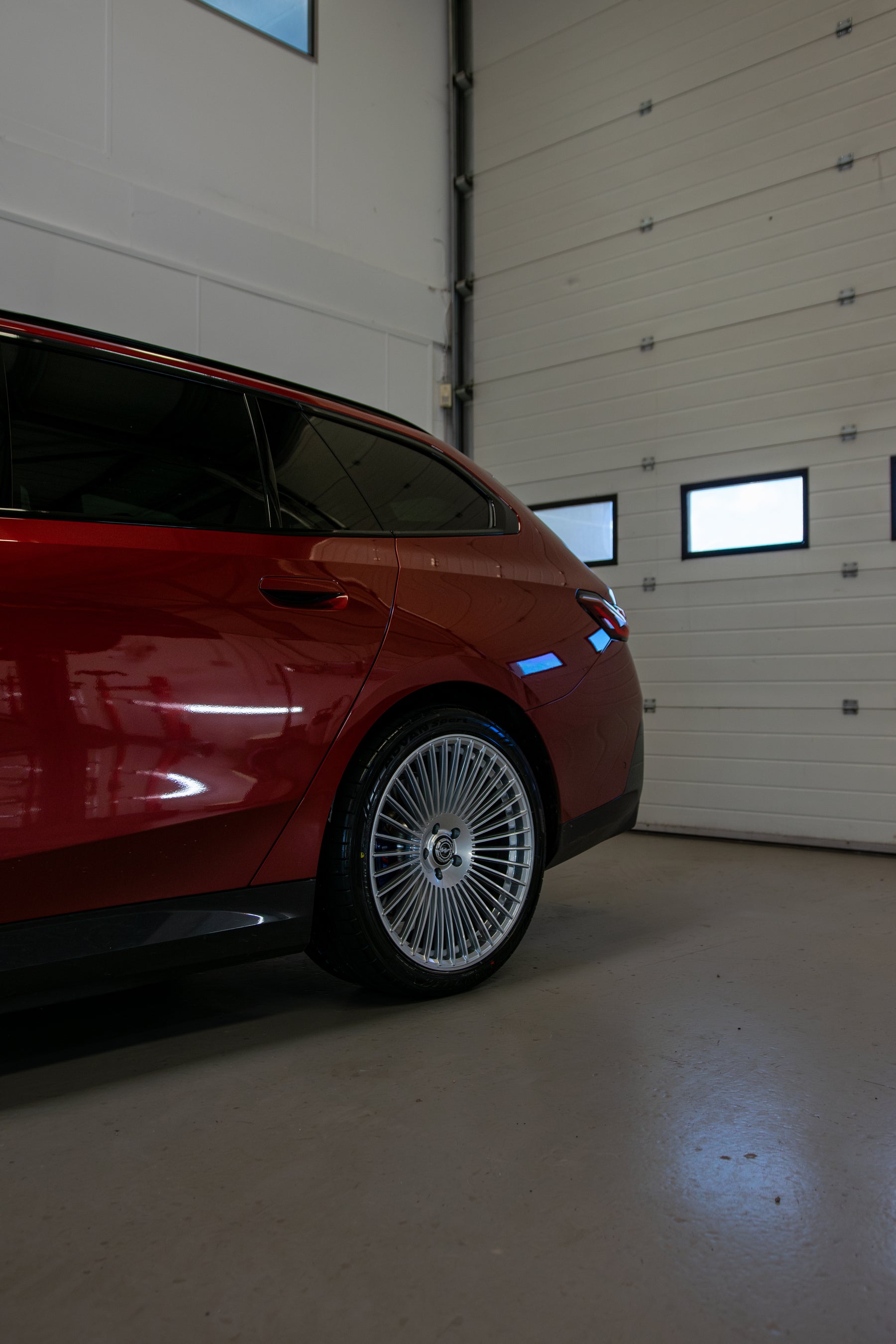 BMW G60 G61 5 Series M-W5 20" Gloss Polished Motech Wheel