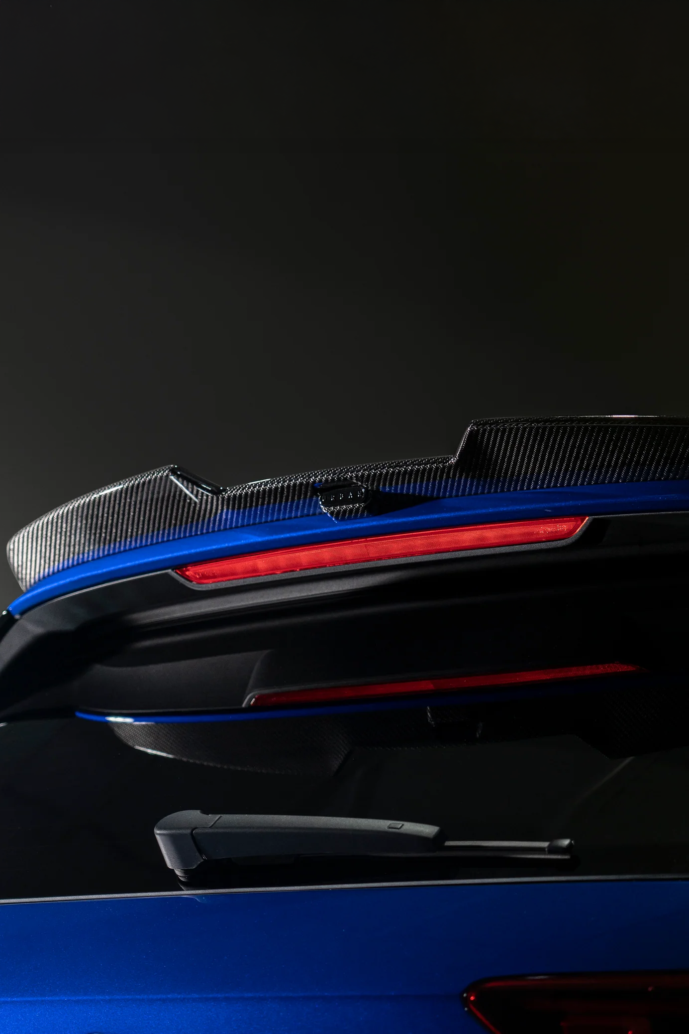 VW Golf R MK8 Carbon Urban Upper Spoiler