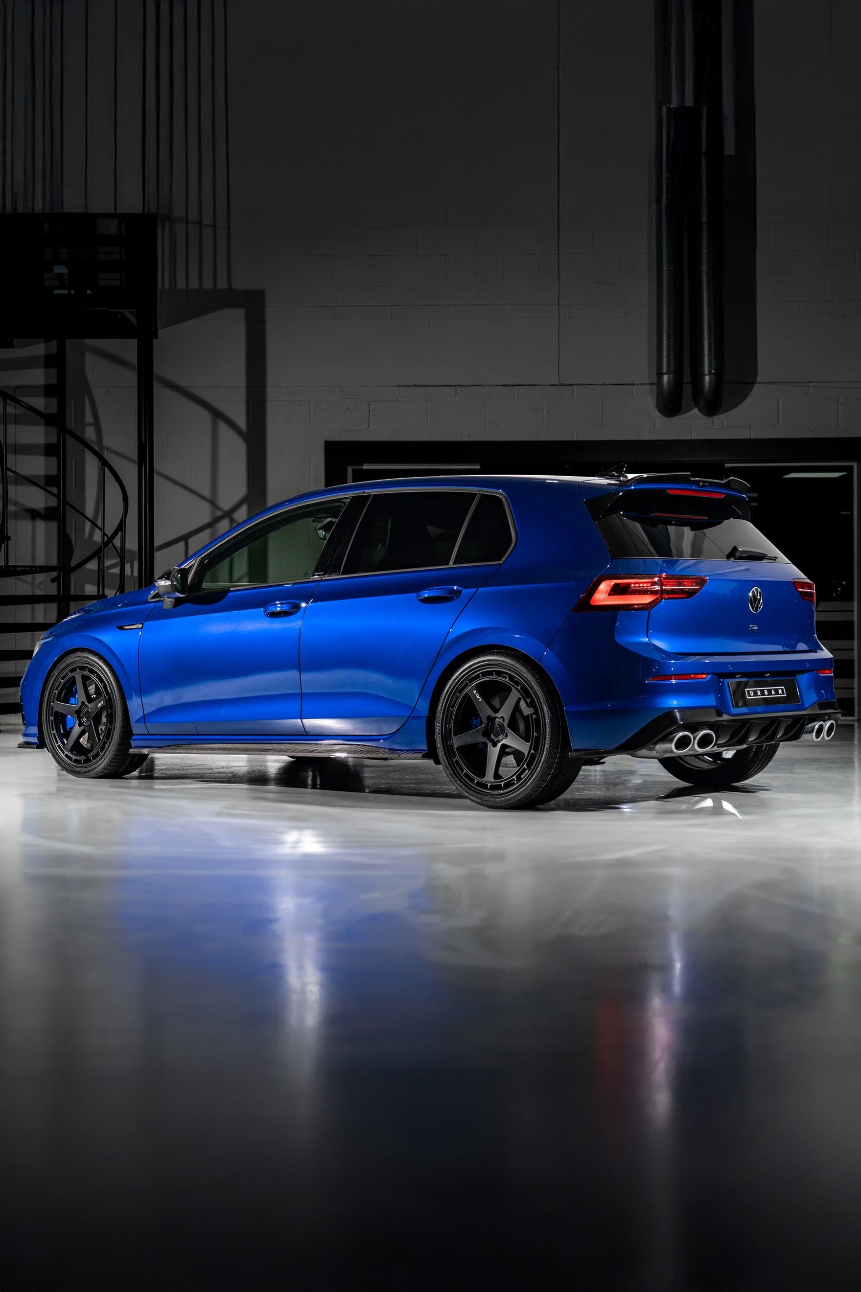 VW Golf R MK8 Carbon Urban Upper Spoiler