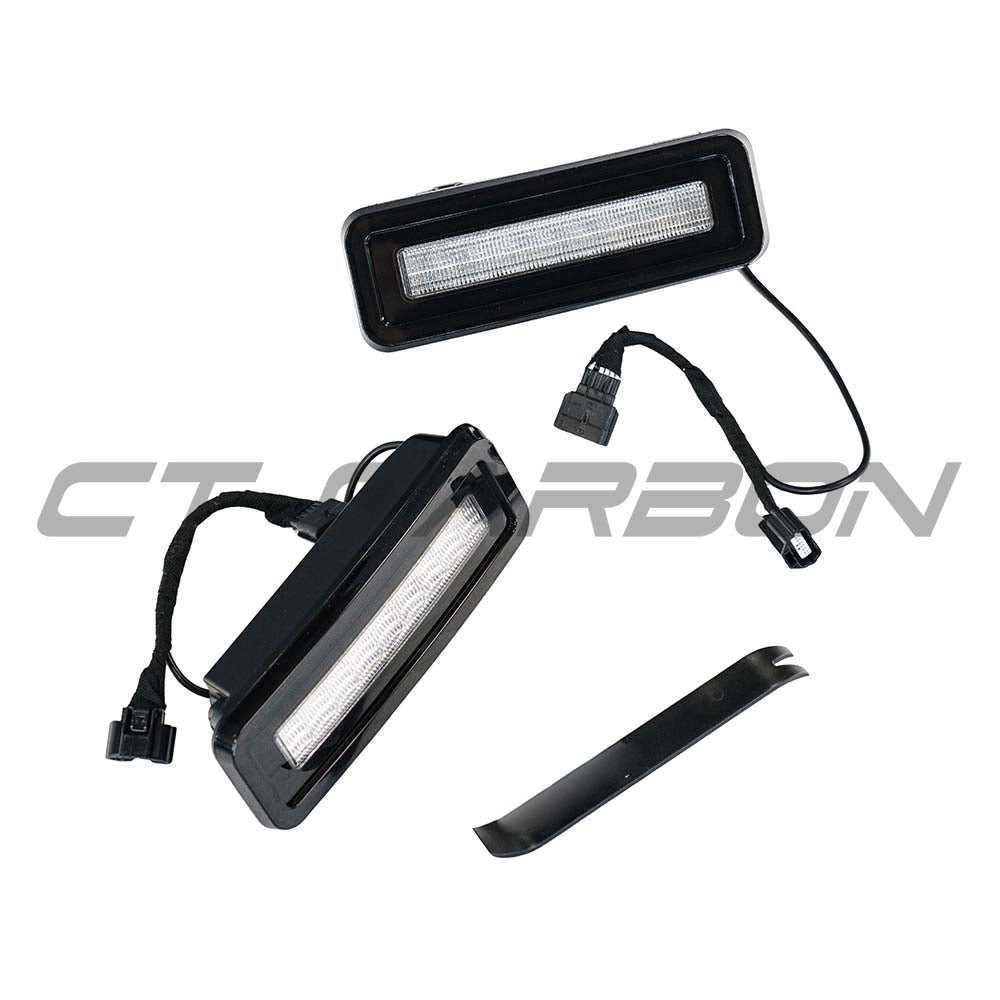 DEFENDER 90/110/130 L663 2020+ REVERSE LIGHTS