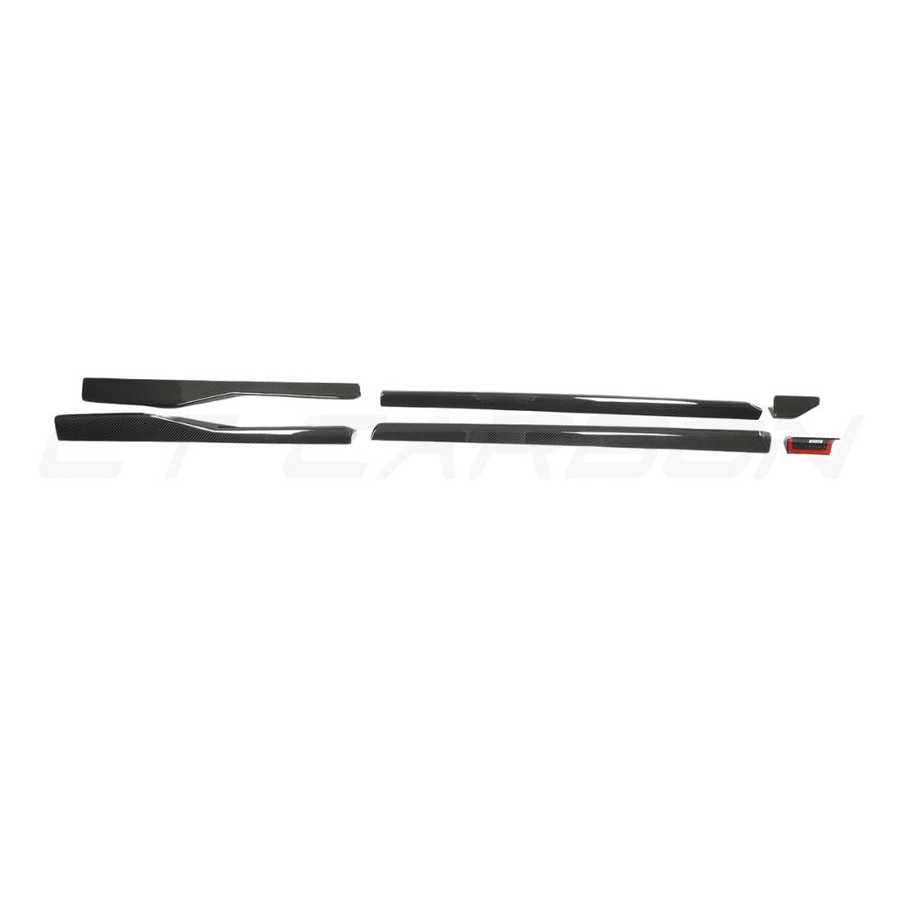 LAMBORGHINI URUS CARBON FIBRE SIDE SKIRTS - CT DESIGN