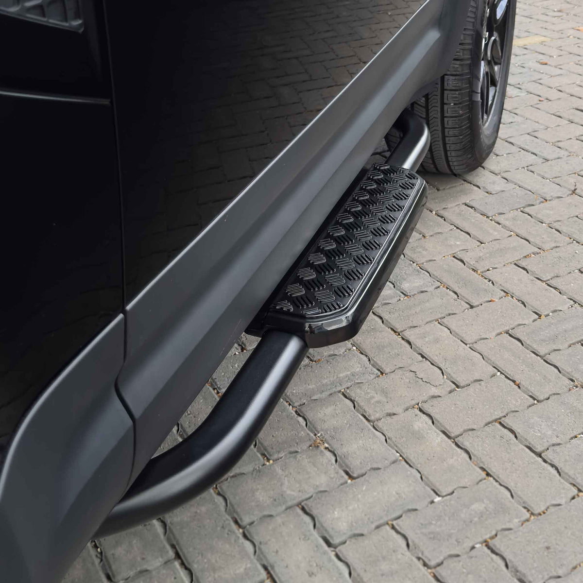 SIDE STEPS FOR LAND ROVER DEFENDER L663 2020+ 90 - CT DESIGN