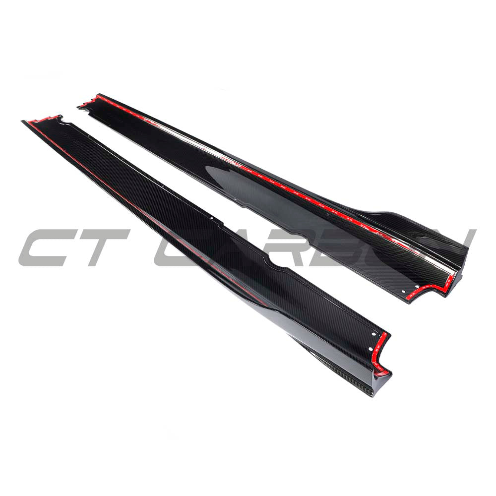 LAMBORGHINI HURACAN EVO 2019-2023 CARBON FIBRE SIDE SKIRTS - CT DESIGN