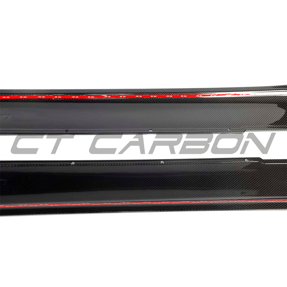 LAMBORGHINI HURACAN EVO 2019-2023 CARBON FIBRE SIDE SKIRTS - CT DESIGN