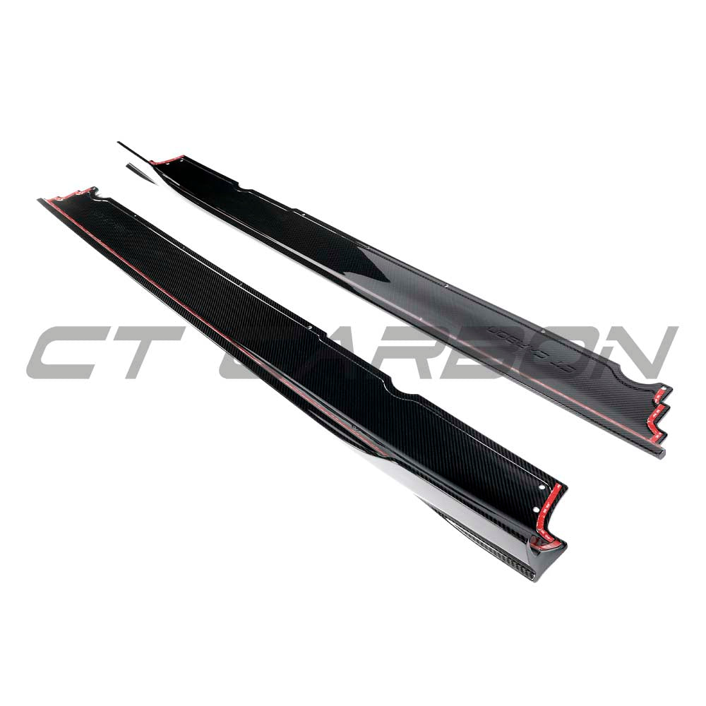 LAMBORGHINI HURACAN EVO 2019-2023 CARBON FIBRE SIDE SKIRTS - CT DESIGN