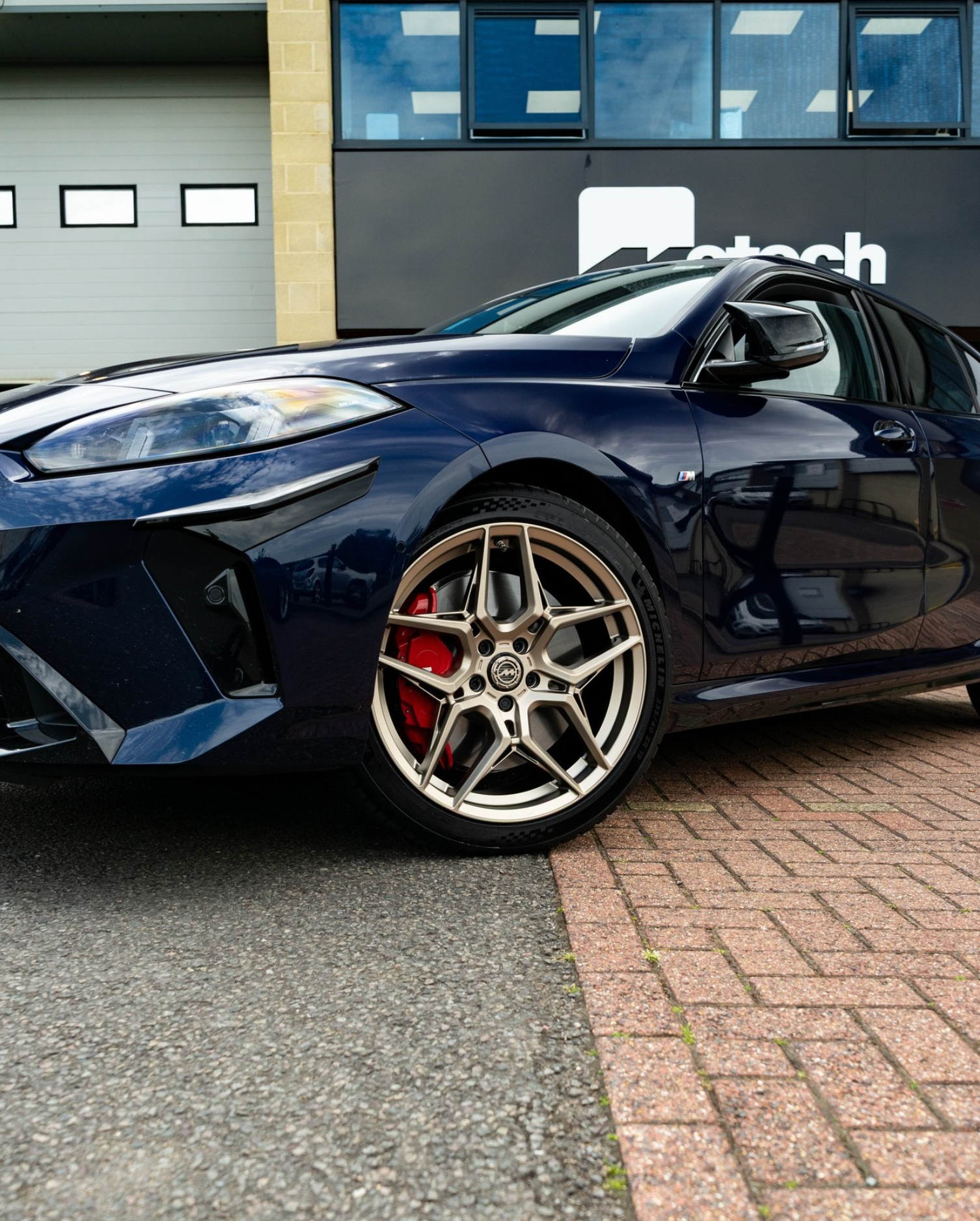 BMW F70 M135 M-W1 19" Neodyme Gold Wheels