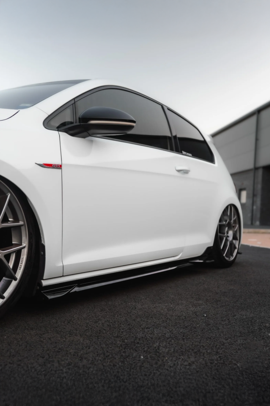 VW GOLF R MK 7.5 Zaero Kit