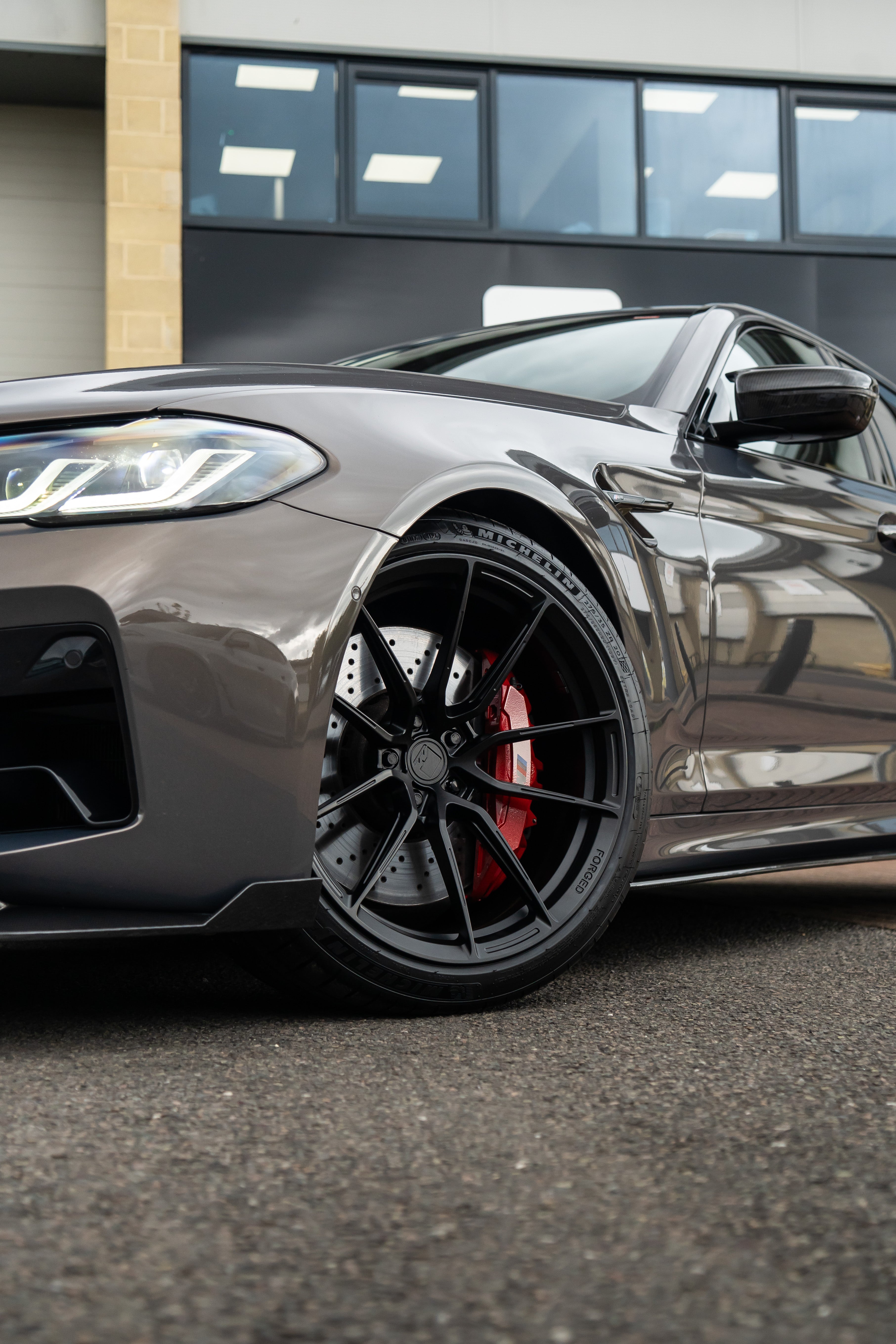 M5 F90 M-W4 20/21" Satin Black Forged Wheels