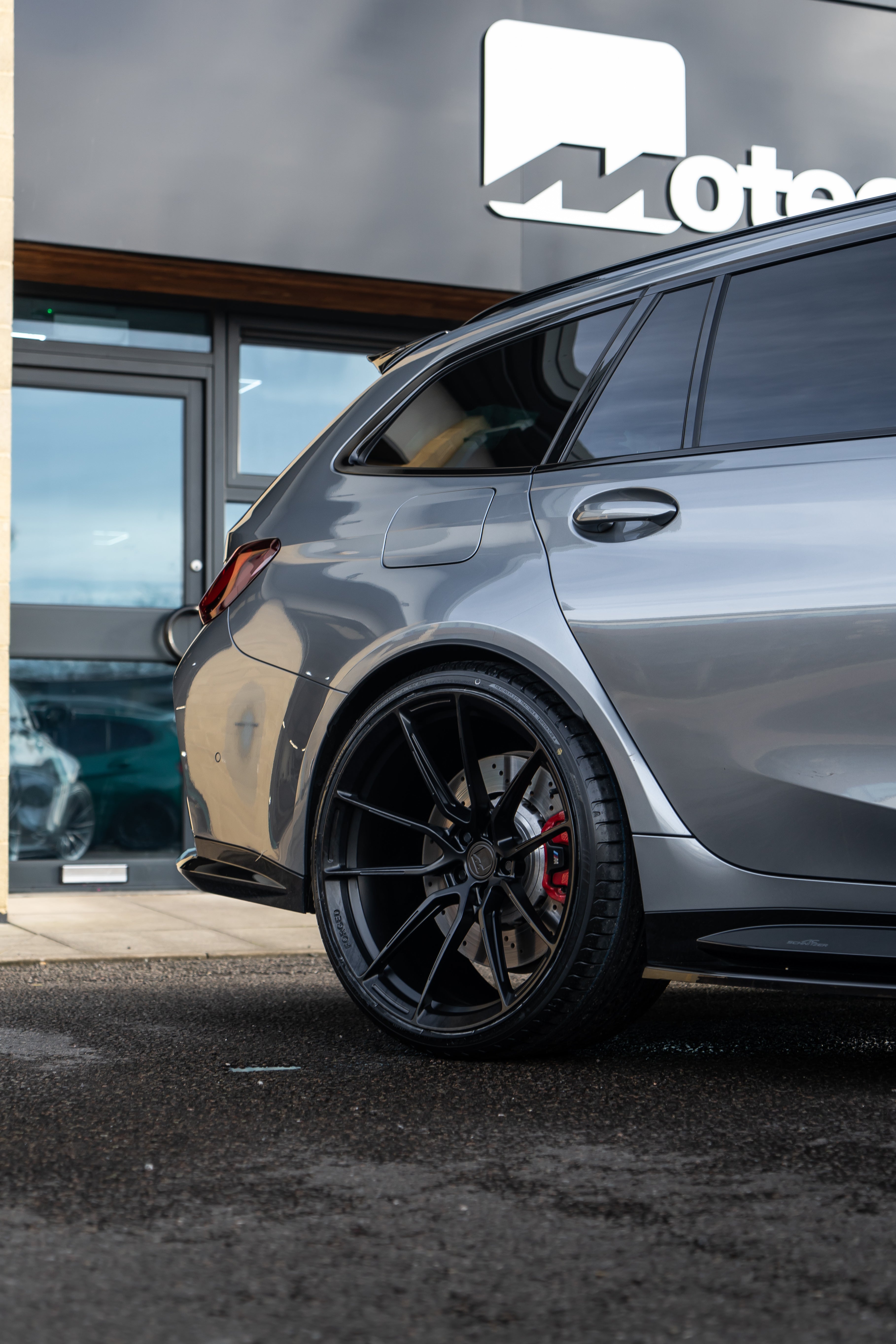 M3 G81 M-W4 19/20" Precision Black Forged Wheels