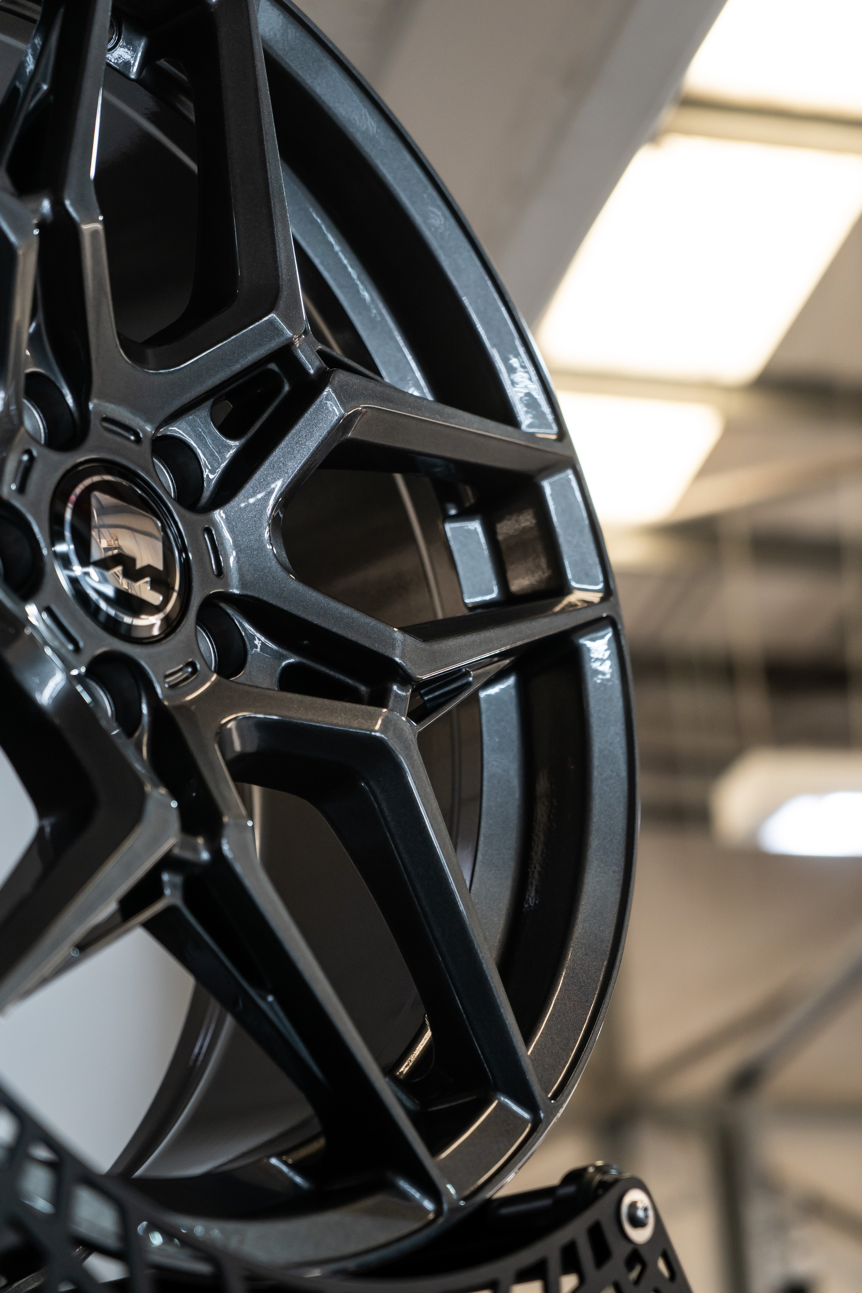 VW Golf Mk7/7.5 GTI/R M-W1 19" Carbon Grey Motech Wheel