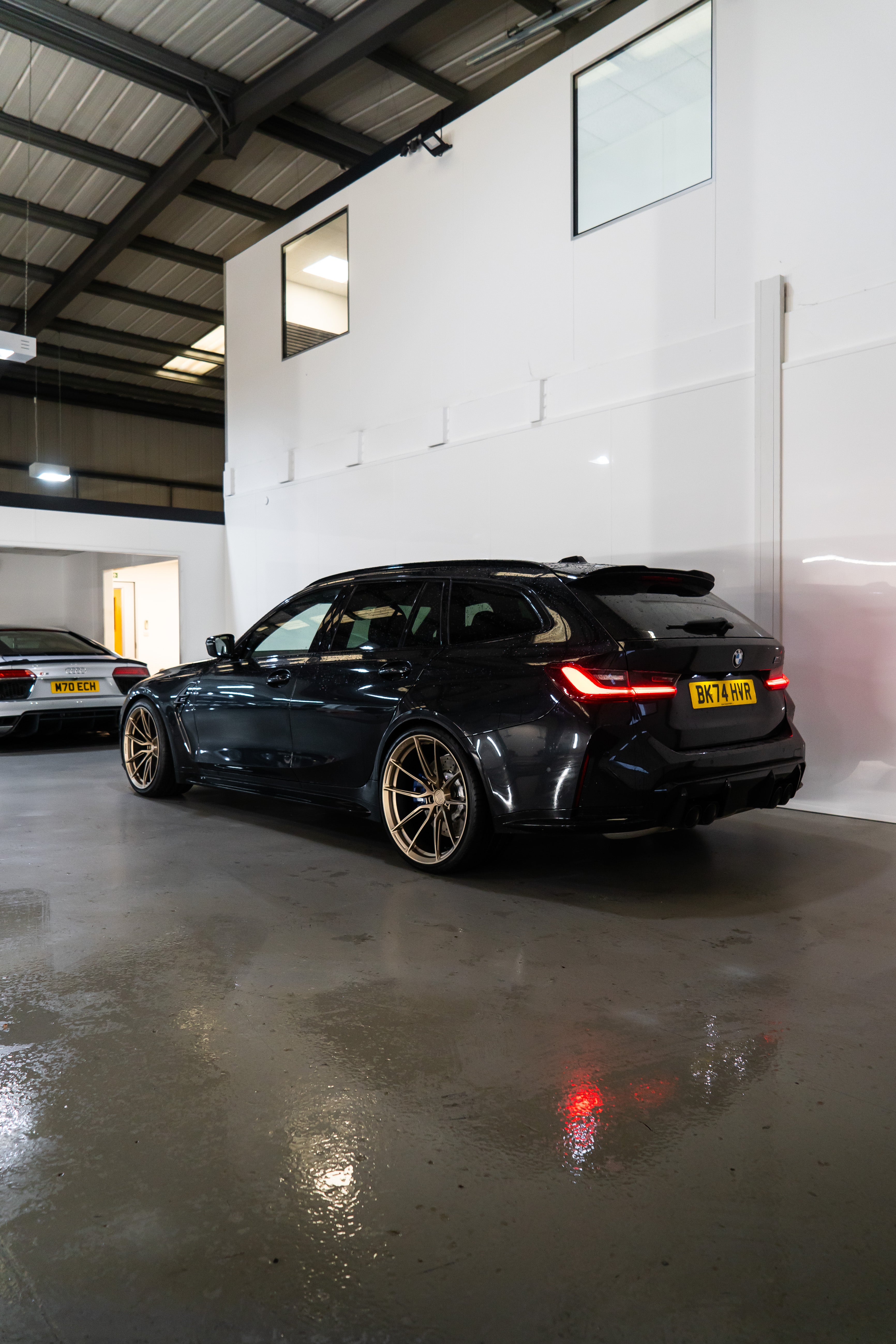 M3 G81 M-W4 20/21" Neodyme Gold Forged Wheels