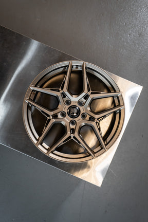 BMW i4 M-W1 20" Neodyme Gold Motech Wheel