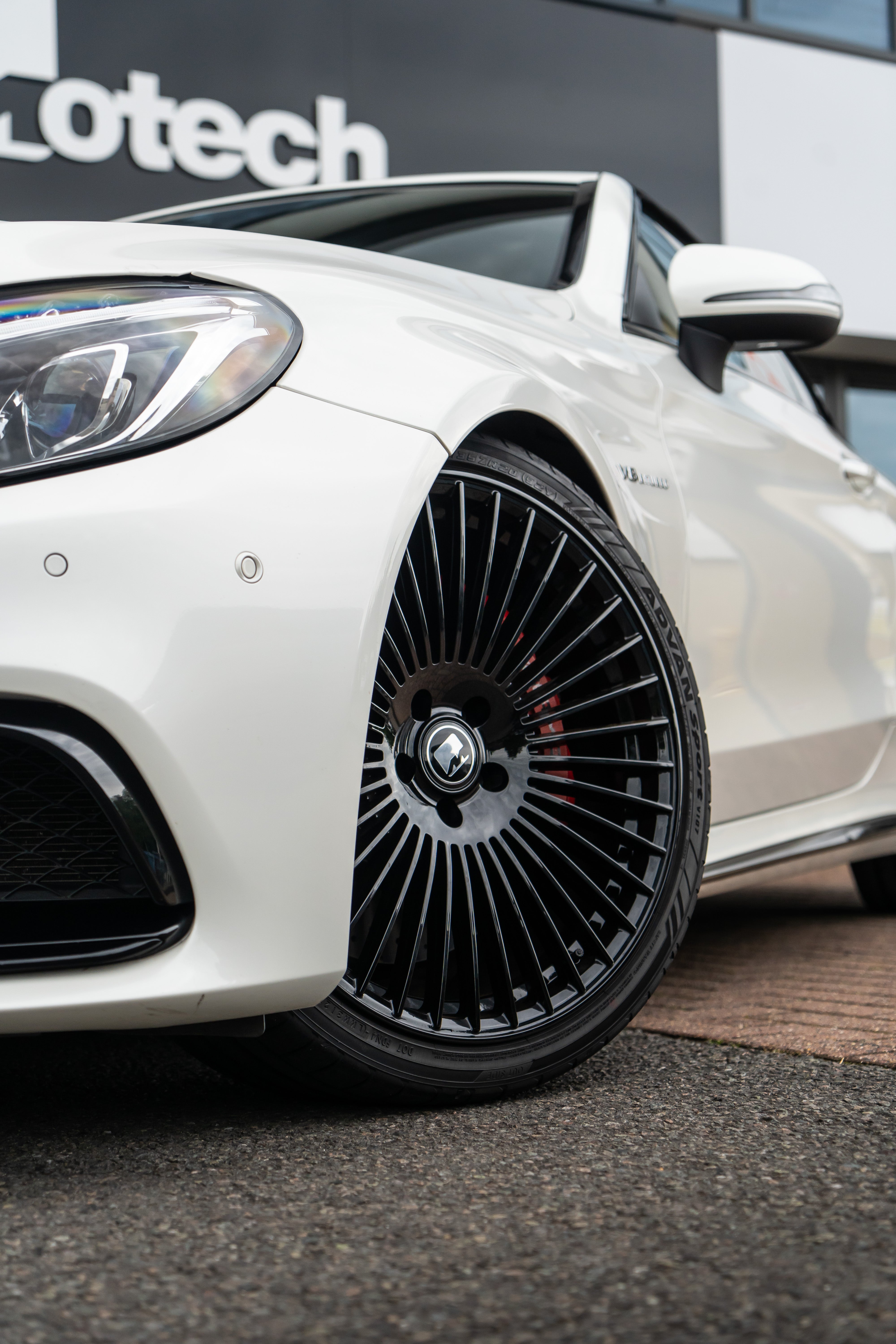 Mercedes C63 M-W5 20" Precision Black Motech Wheel