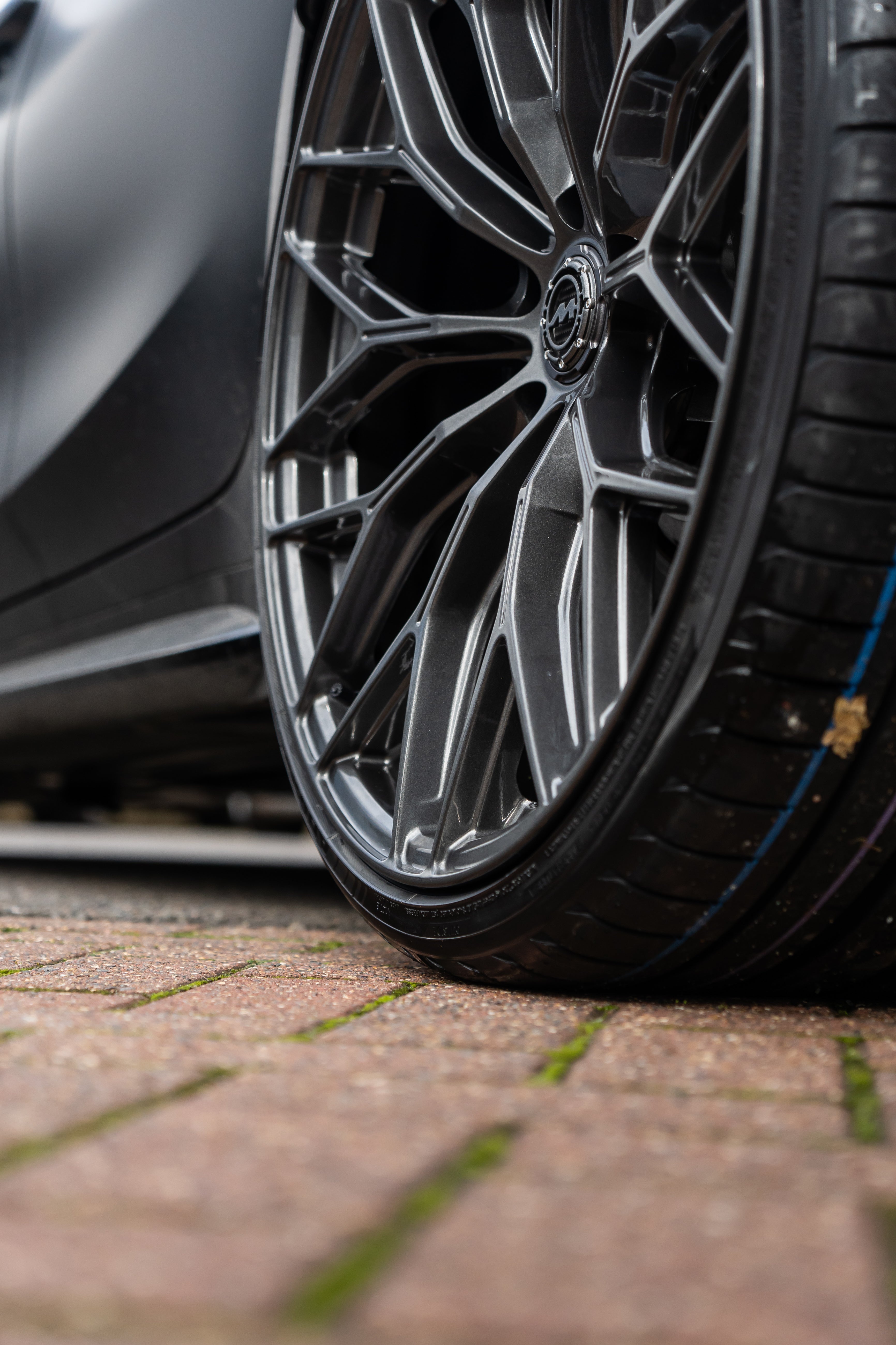 M3 G80 / G81 M-WX 20 / 21" Carbon Grey Motech Wheel