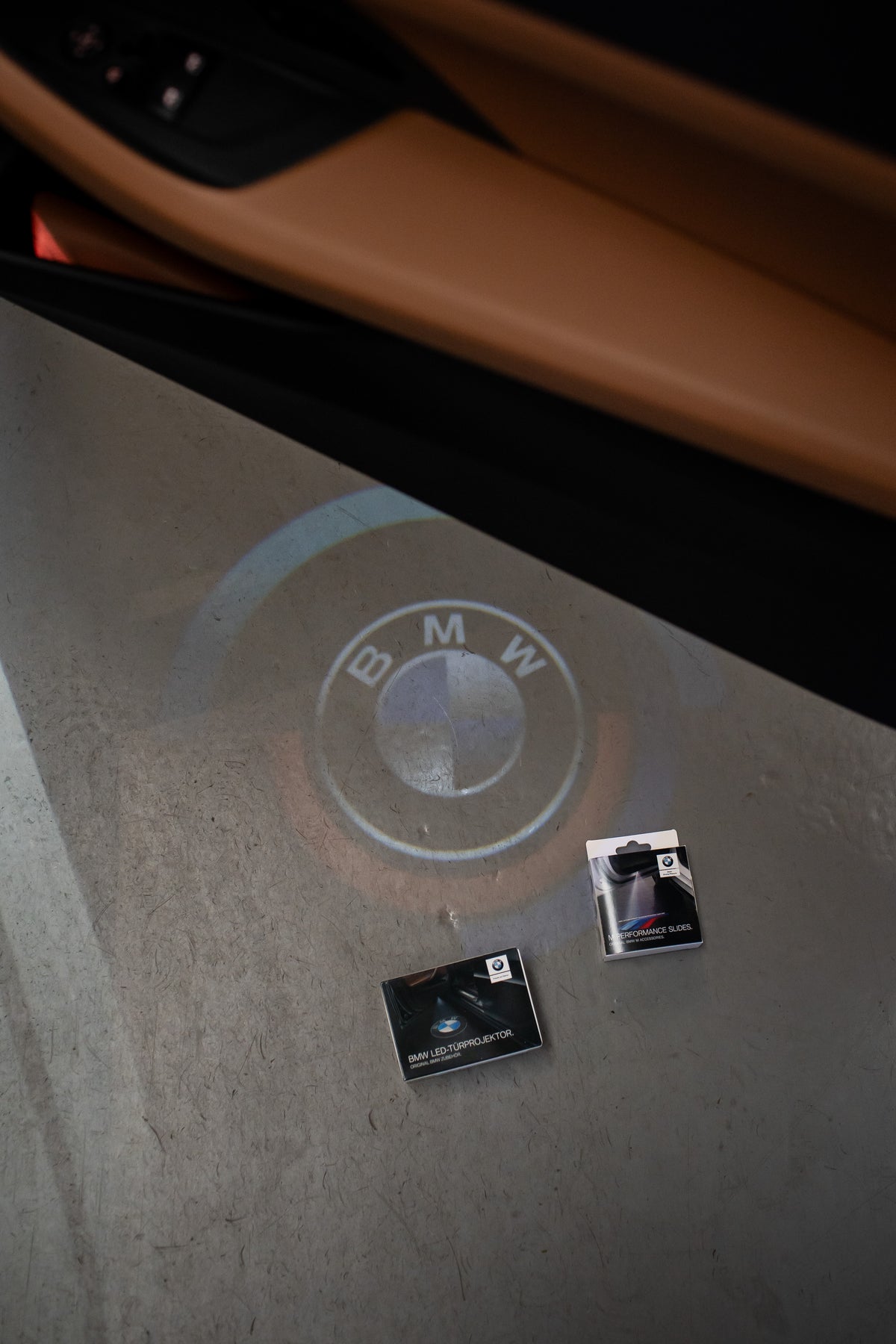 BMW Genuine BMW Badge Projector