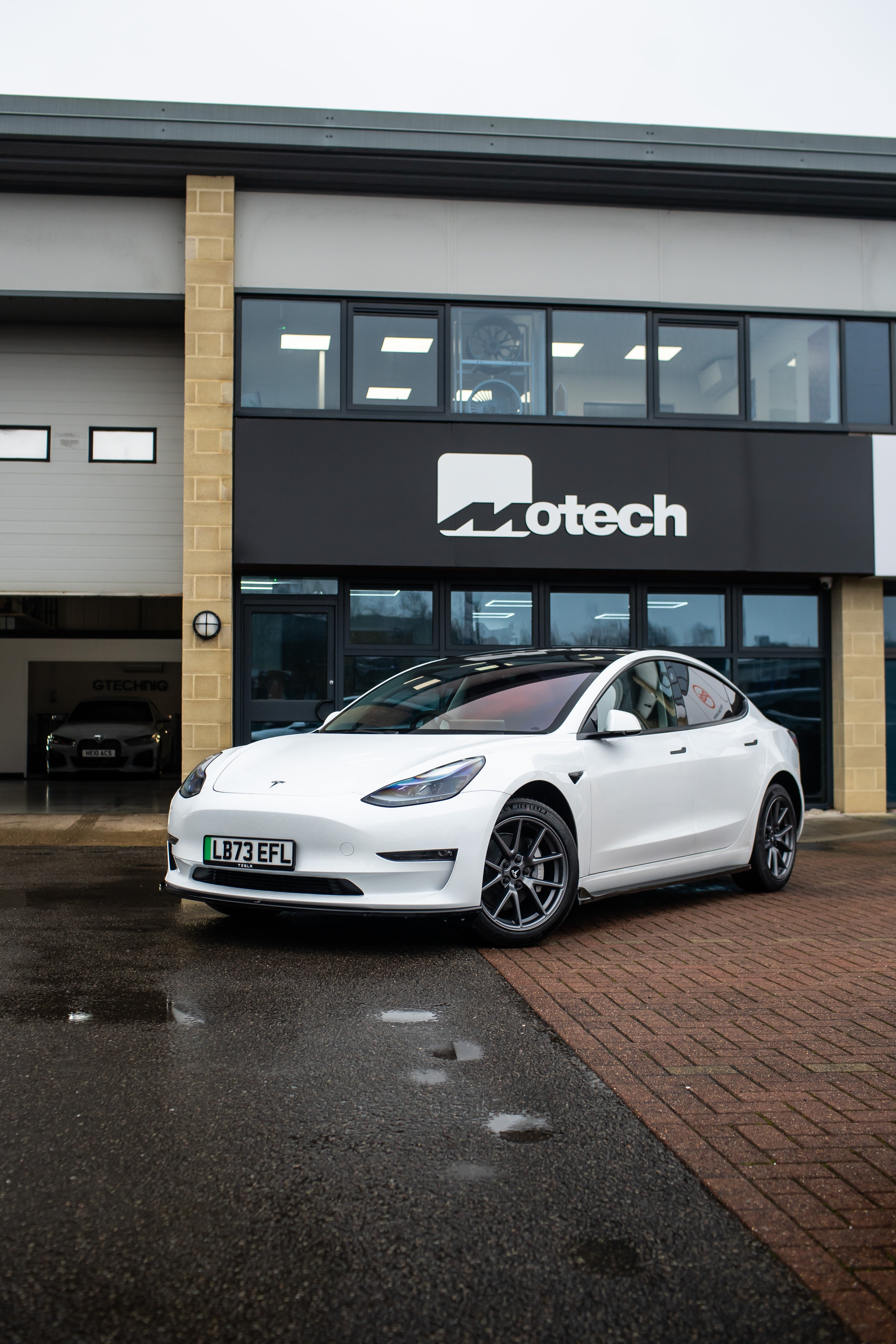 Tesla Model 3 Maxton Design Body Kit