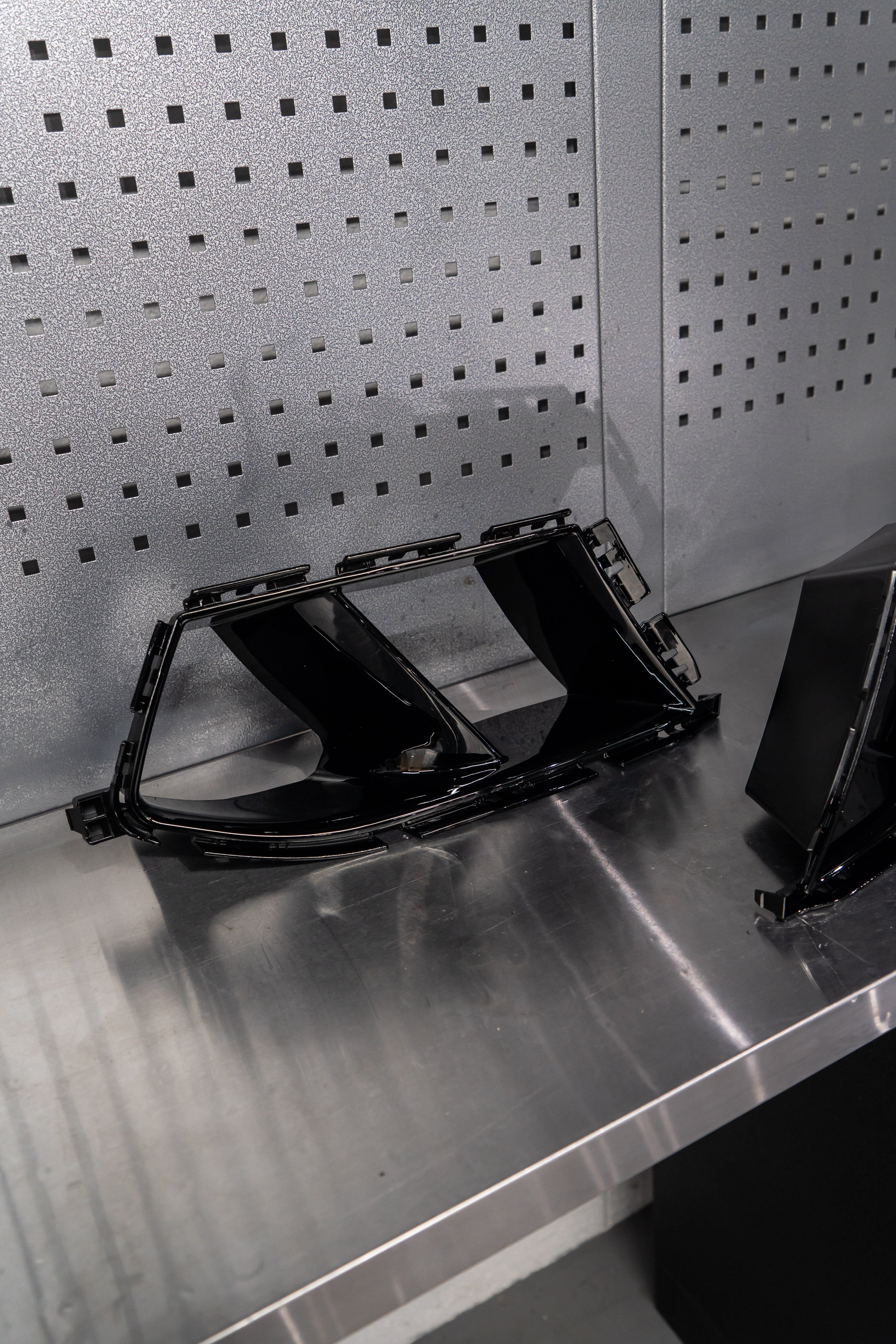 BMW M3 G80/G81 Gloss Black Lower Air Ducts