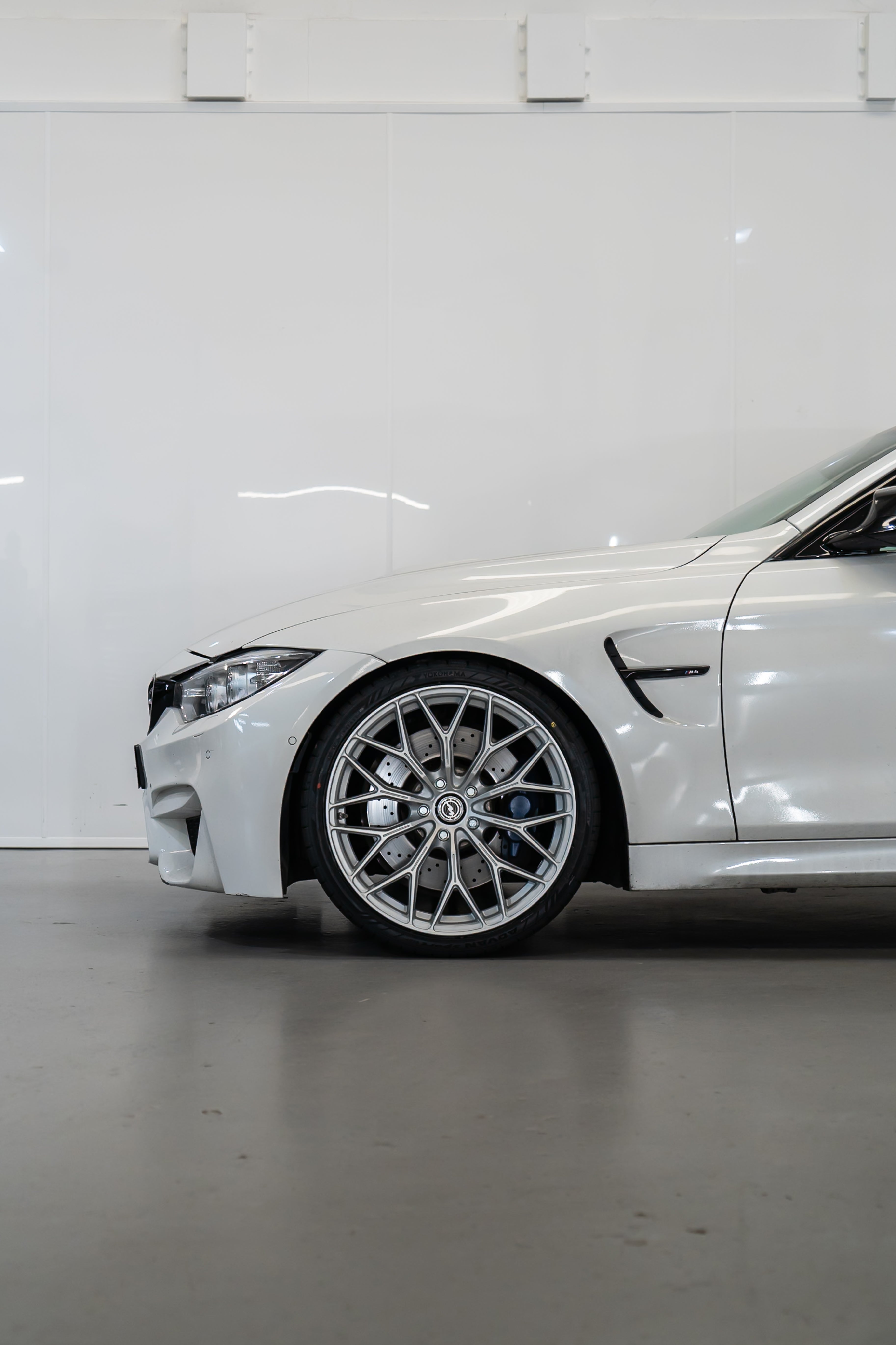 M4 F82 F83 M-WX 20" Frozen Silver Motech Wheel