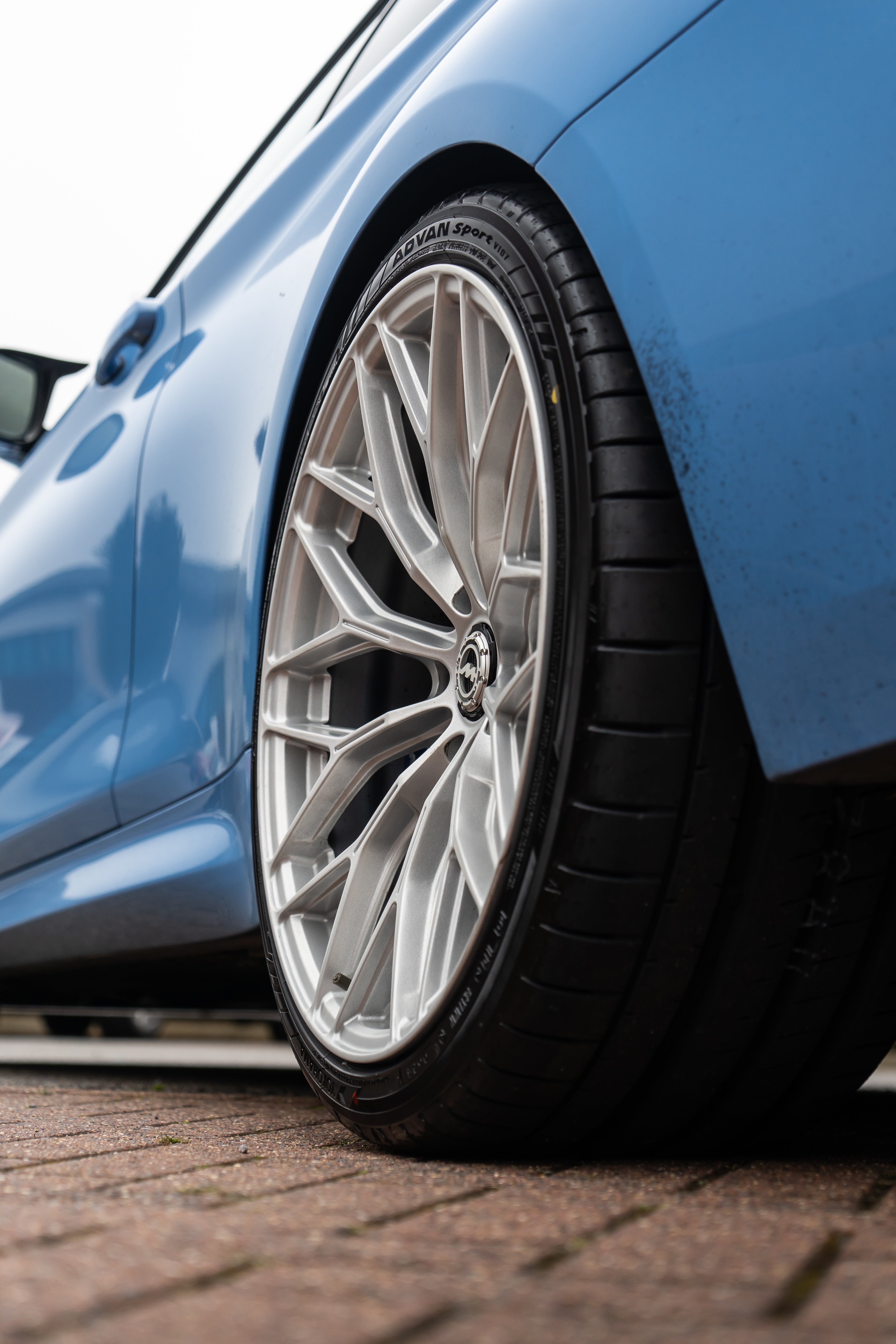 Golf R MK8 M-WX 20" Frozen Silver Motech Wheel