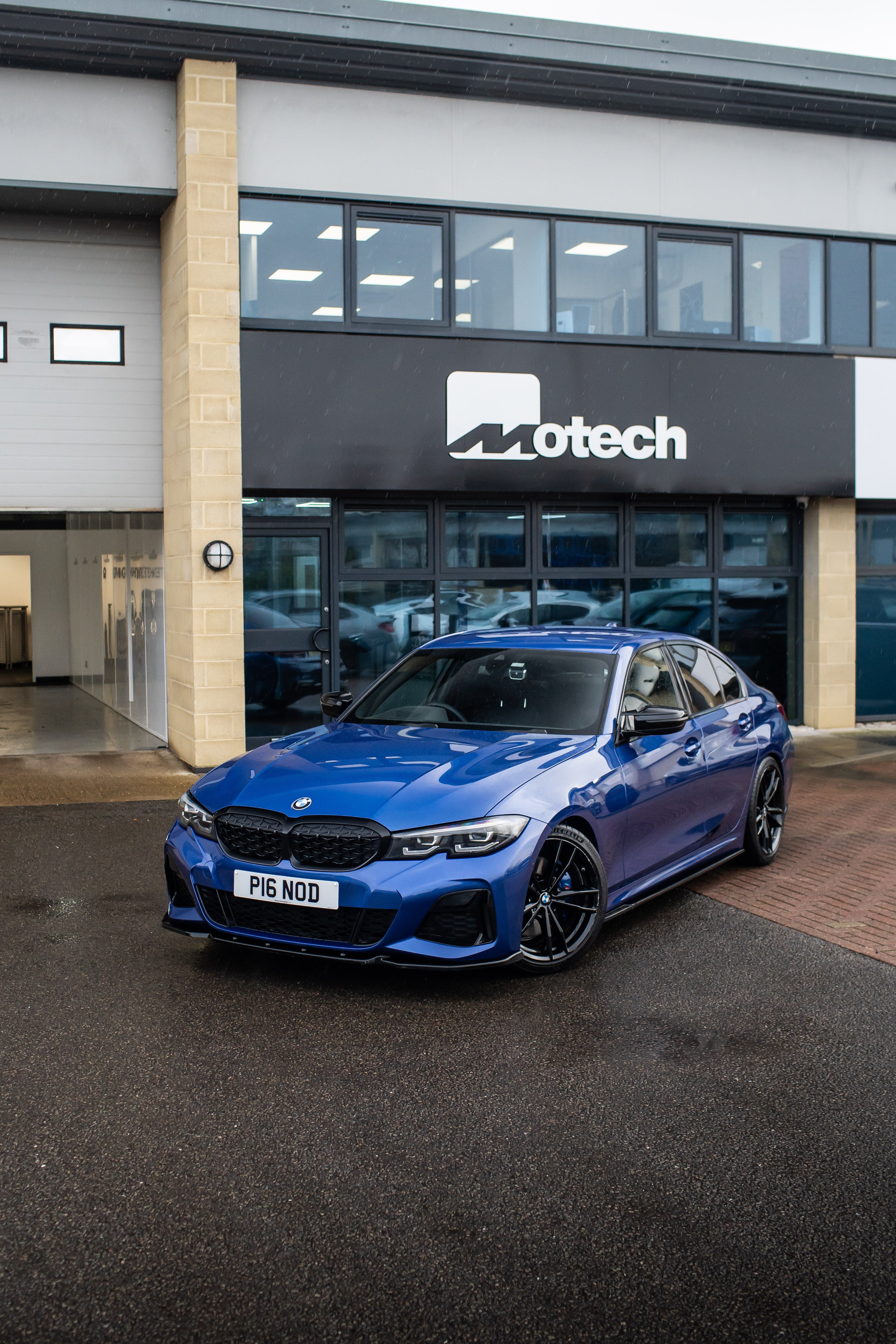 BMW G20 Saloon/G21 Touring Pre LCI Maxton Design Front Splitter