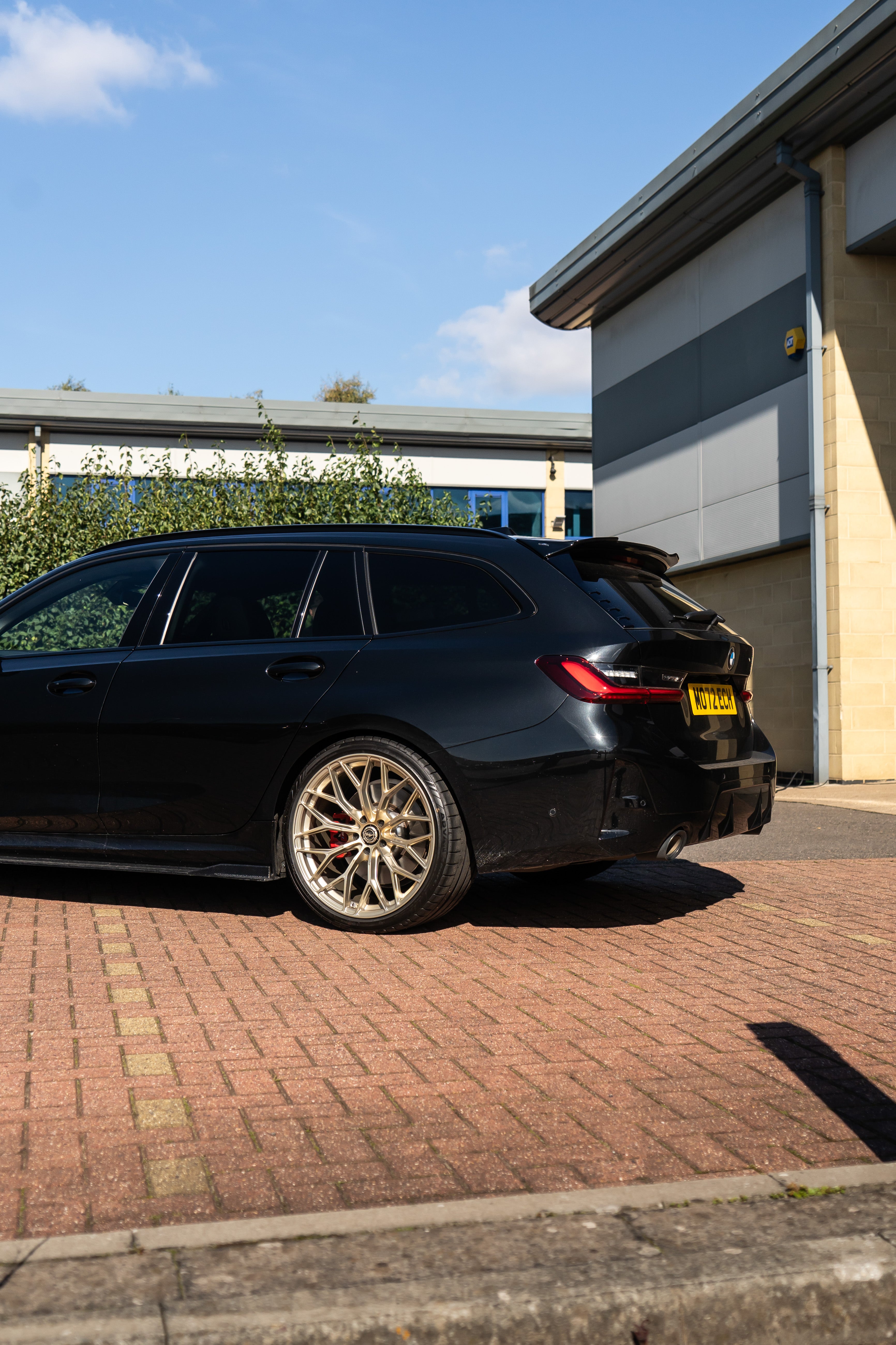 BMW 3 Series G20 G21 M-WX 20" Frozen Gold Motech Wheel