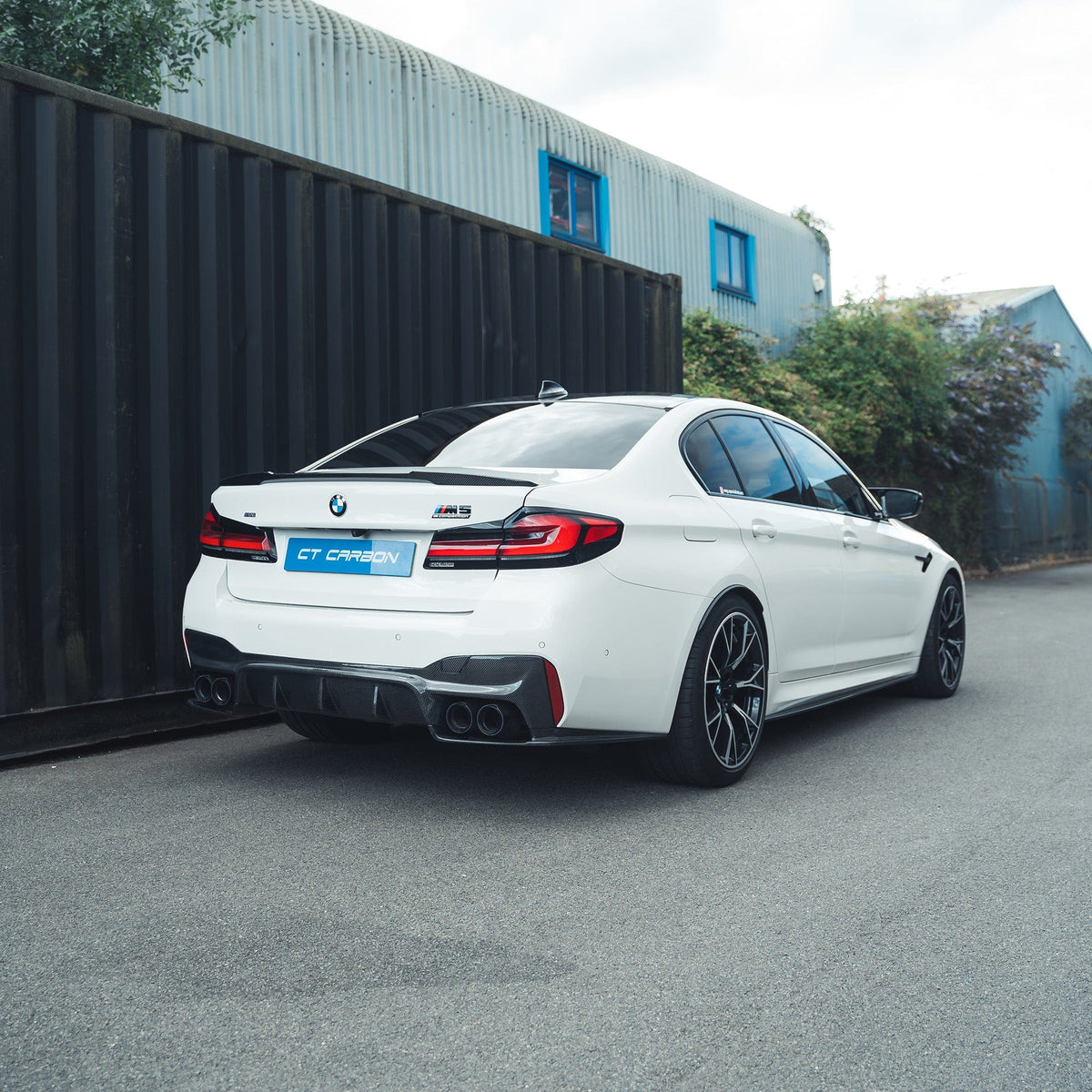 BMW F90 M5 PRE LCI CARBON FIBRE DIFFUSER - V2
