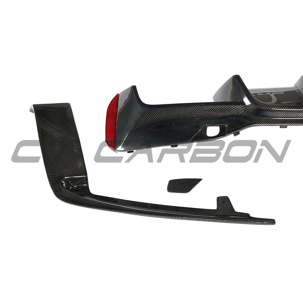 BMW F90 M5 SALOON FULL CARBON FIBRE KIT - V3