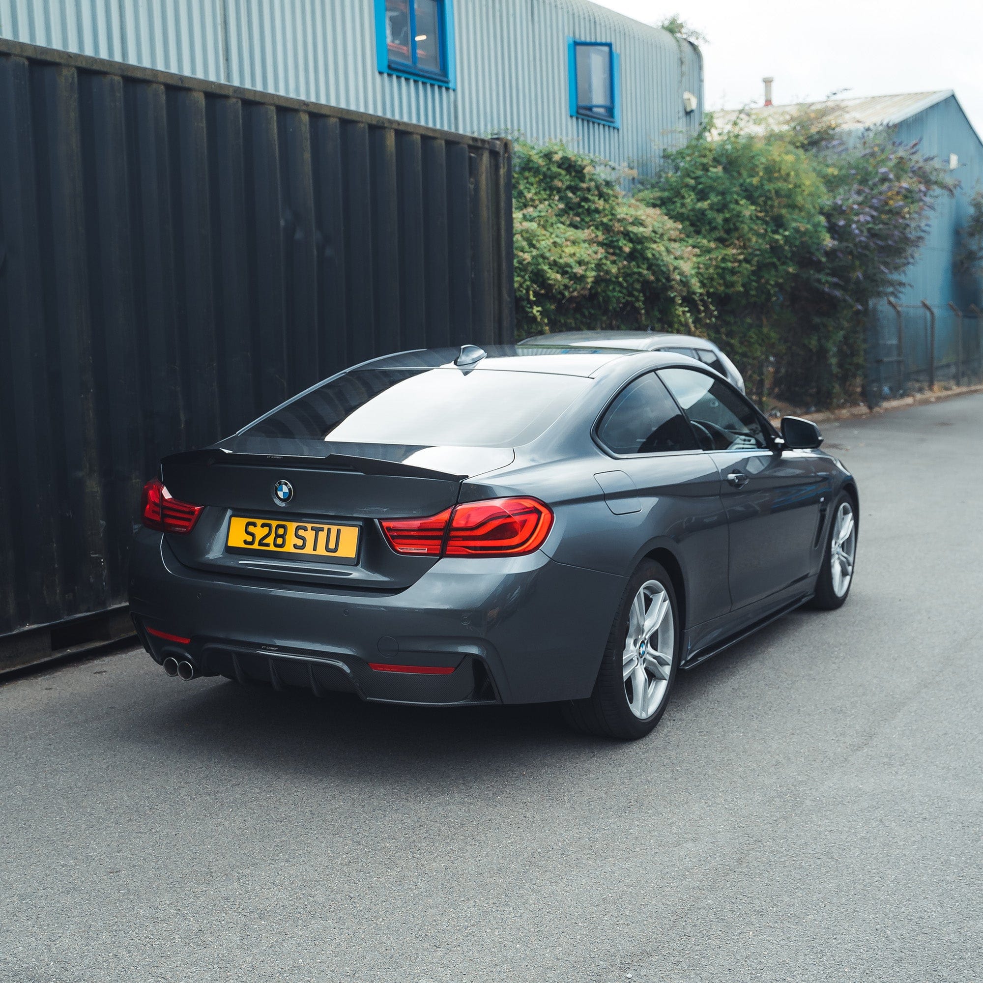 BMW F32 4 SERIES COUPE FULL CARBON FIBRE KIT (TWIN EXHAUST) - V1