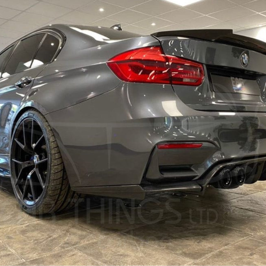 BMW M3 (F80) SALOON FULL CARBON FIBRE KIT - V3