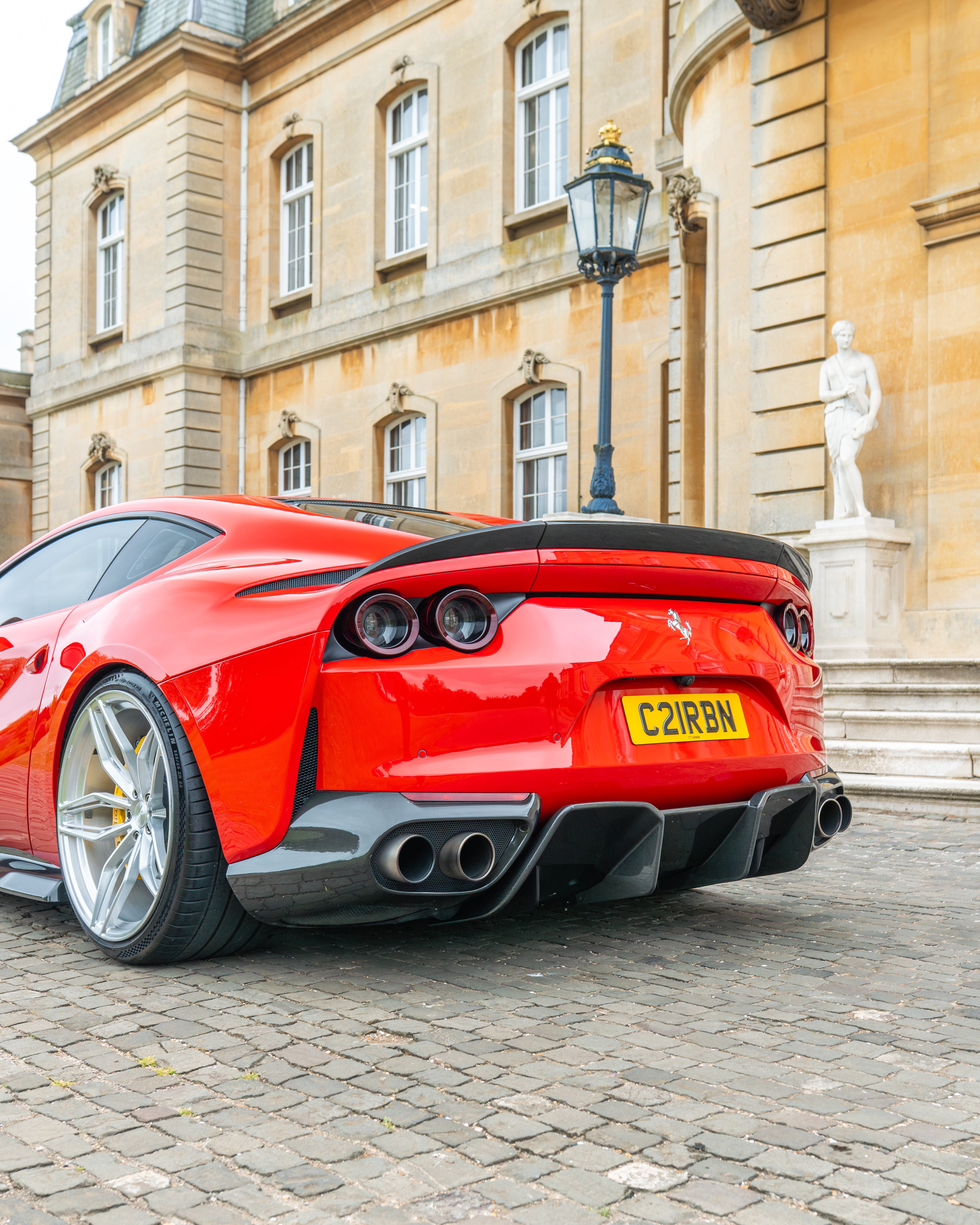 FERRARI 812 SUPERFAST CARBON FIBRE KIT V2 - CT DESIGN