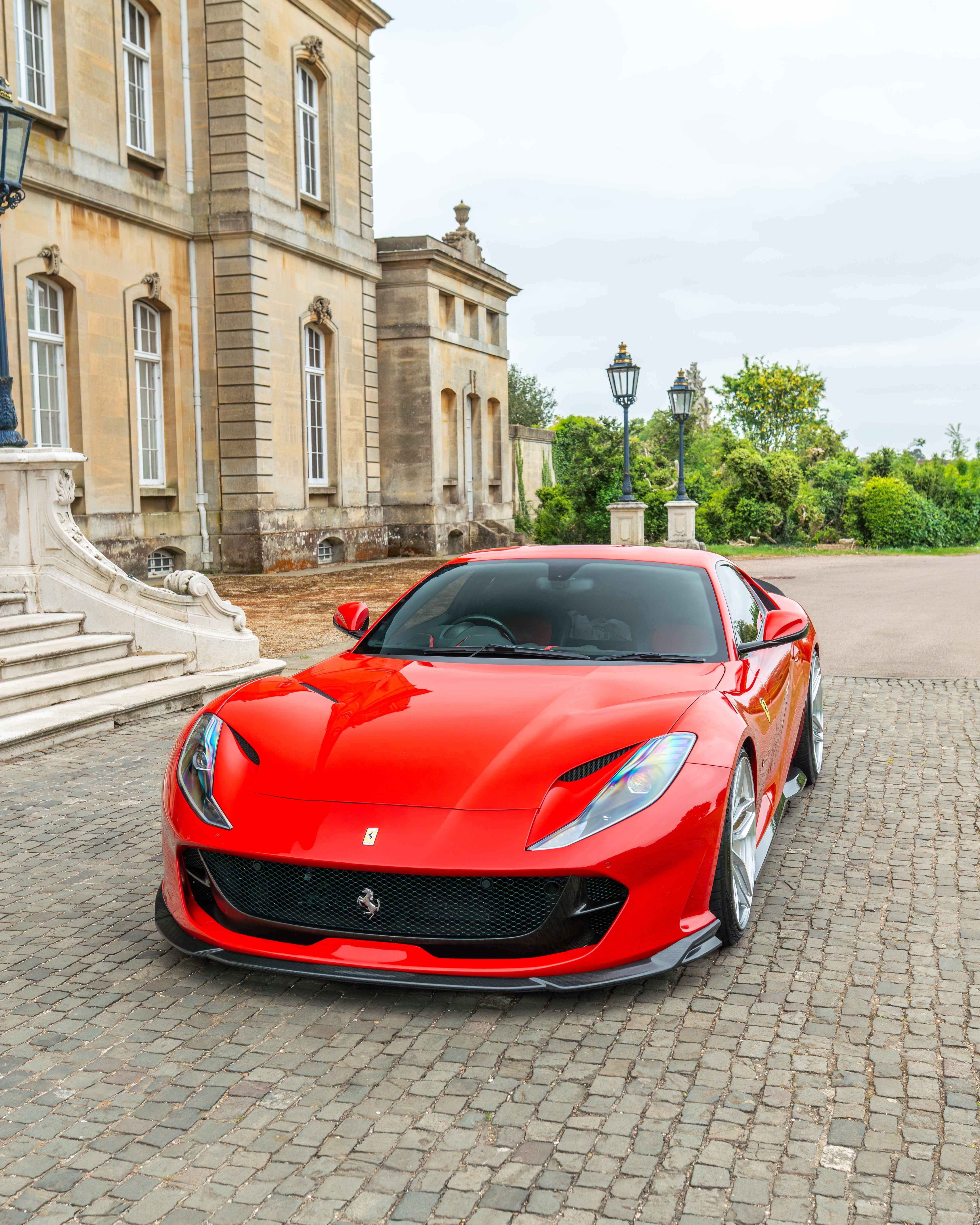 FERRARI 812 SUPERFAST CARBON FIBRE KIT V2 - CT DESIGN