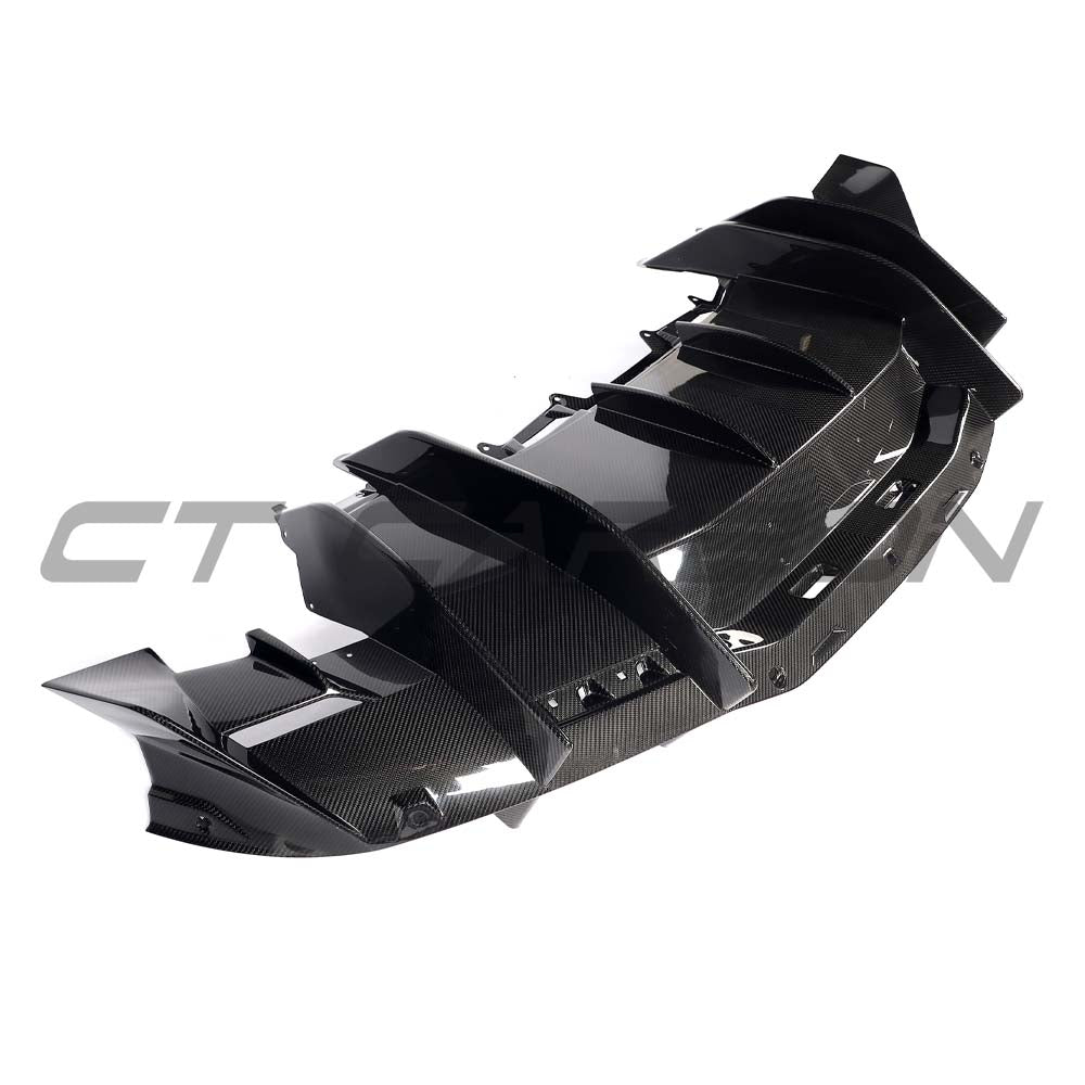 LAMBORGHINI REVUELTO CARBON FIBRE REAR DIFFUSER - CT DESIGN