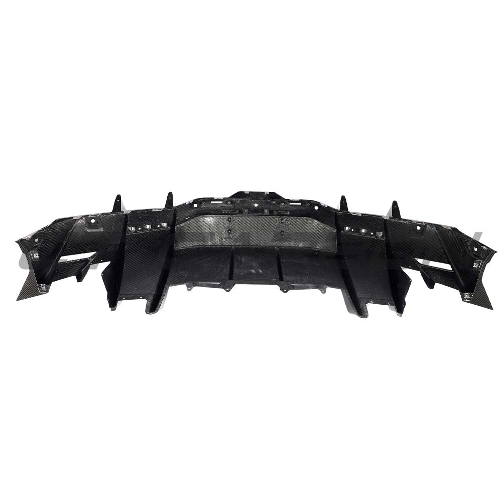LAMBORGHINI REVUELTO CARBON FIBRE REAR DIFFUSER - CT DESIGN