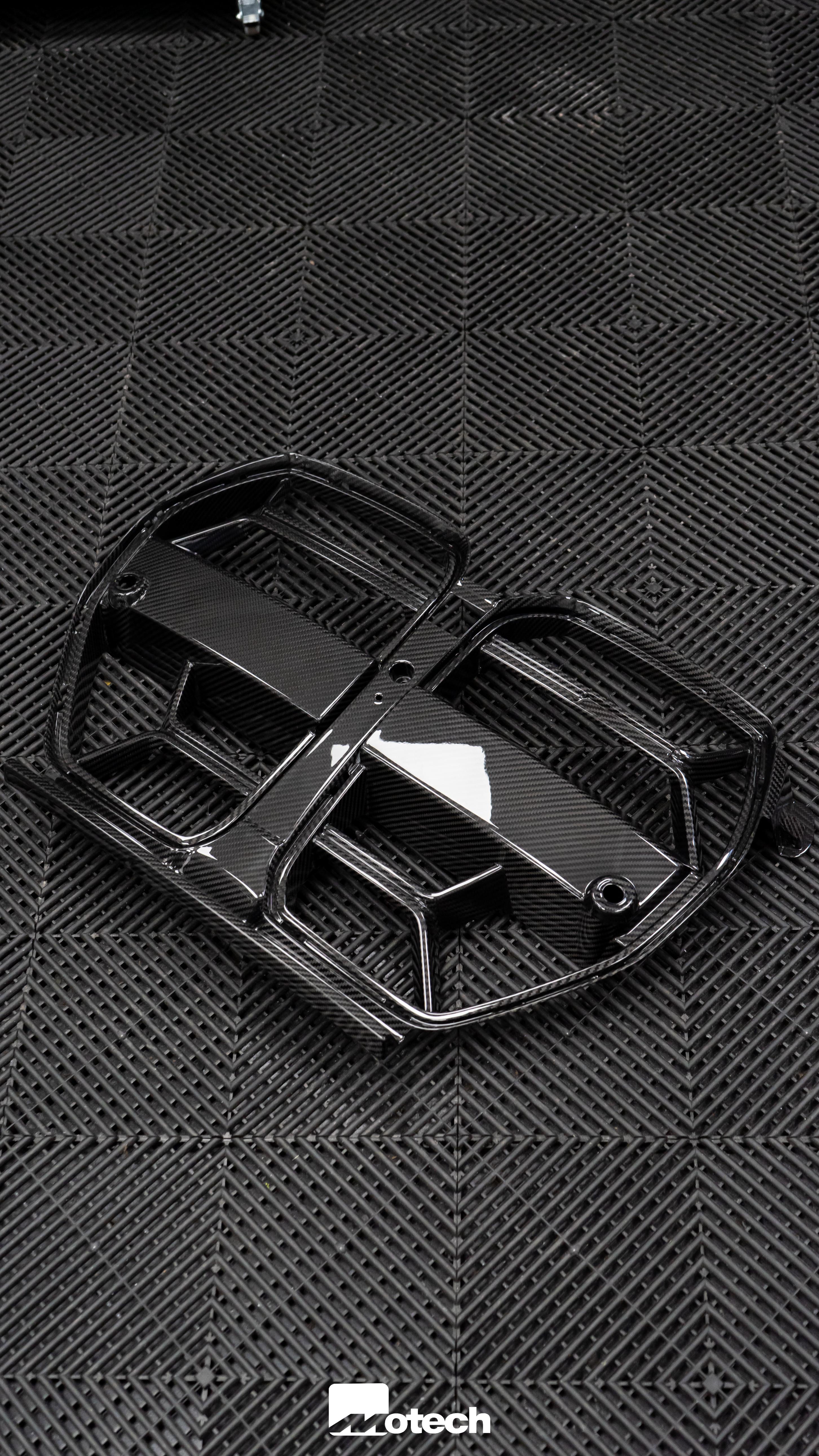 BMW M3 M4 G80 G81 G82 G83 CSL Style Carbon Front Grille