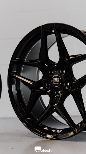 G42 M240i M-W1 20" Gloss Black Motech Wheel