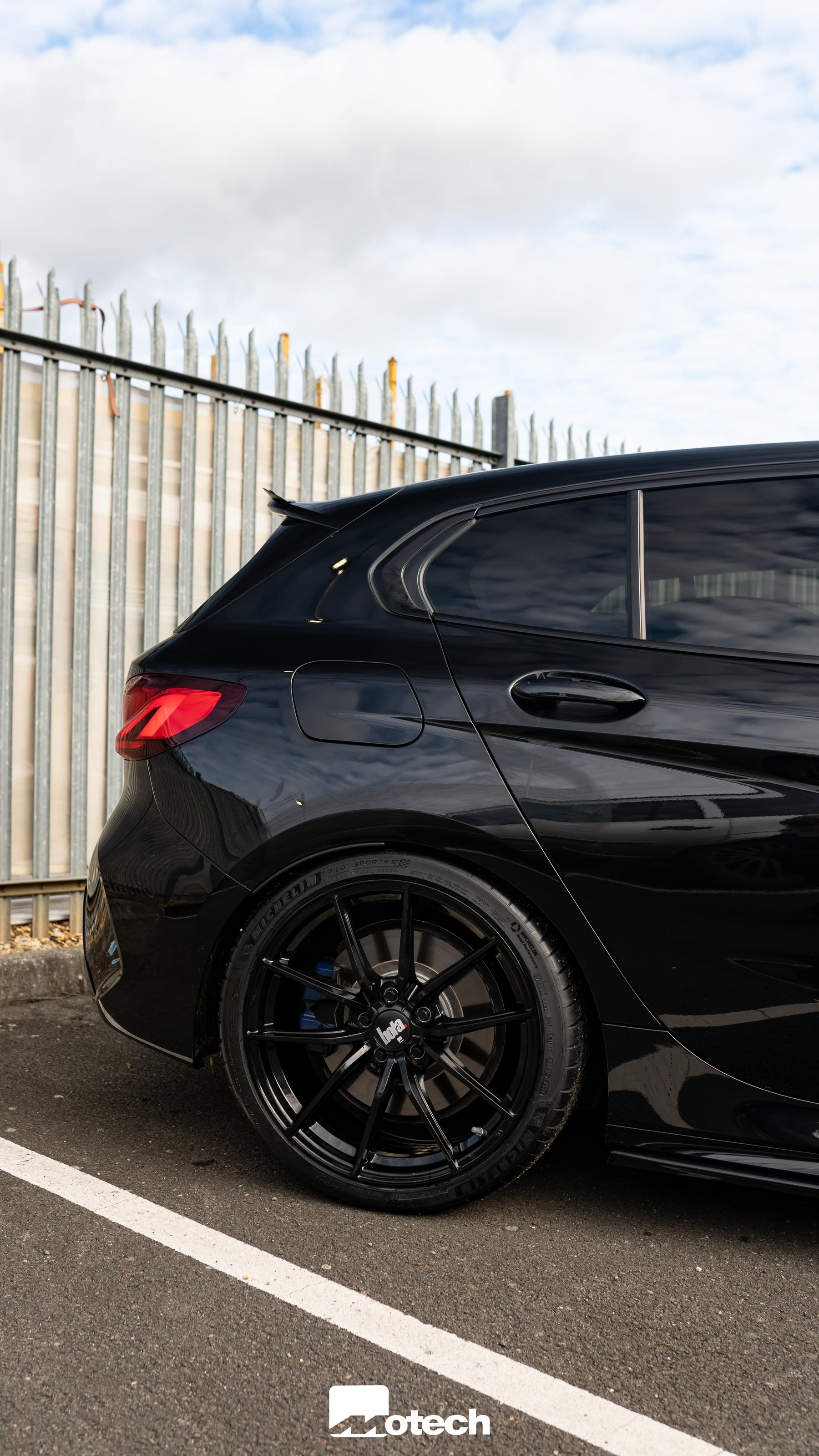 19’’ BOLA FLC WHEELS & TYRES BMW M135i F40