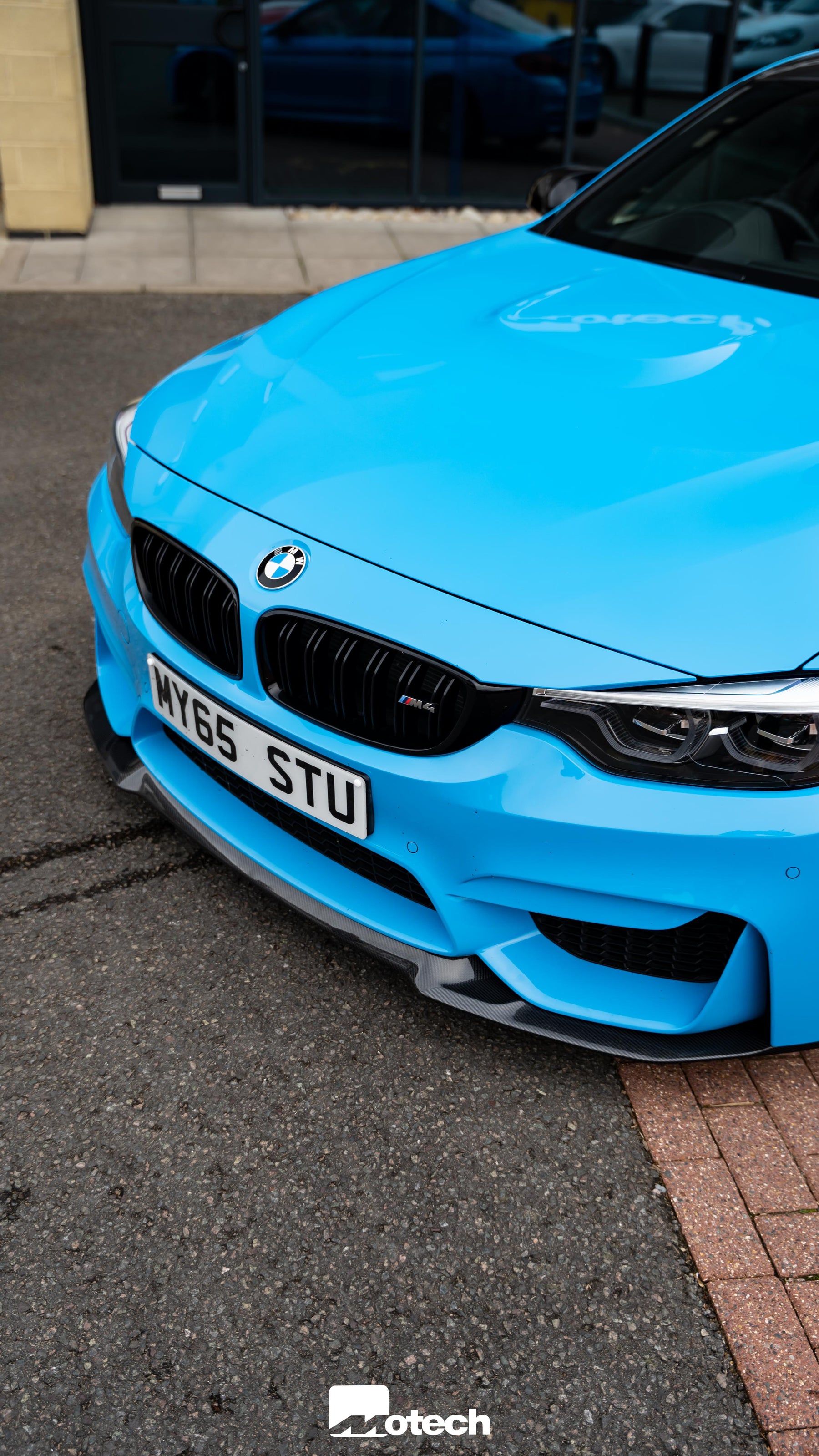 BMW M4 F82 Carbon Styling