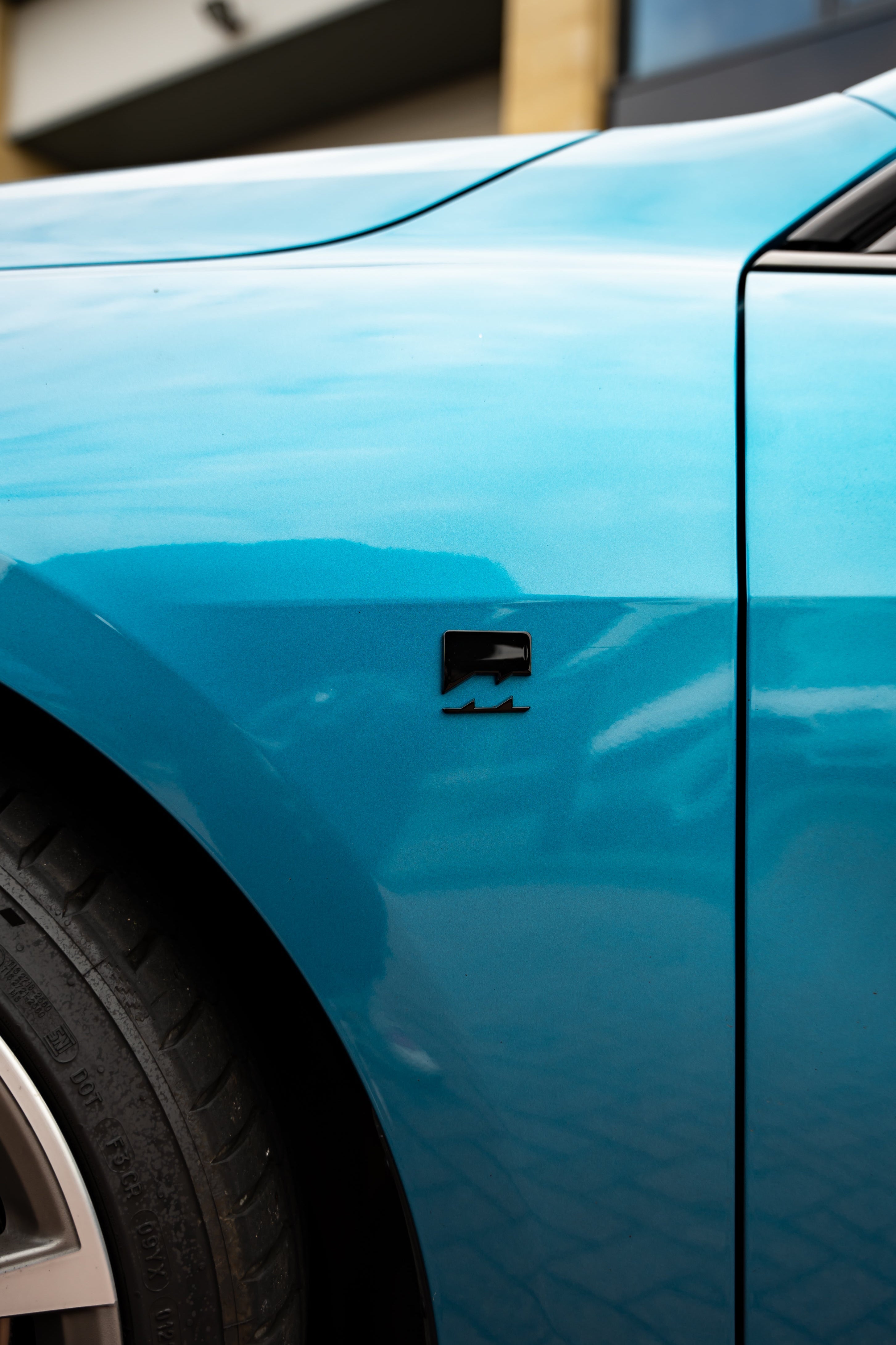 Motech 3D  Gloss Black M Badges
