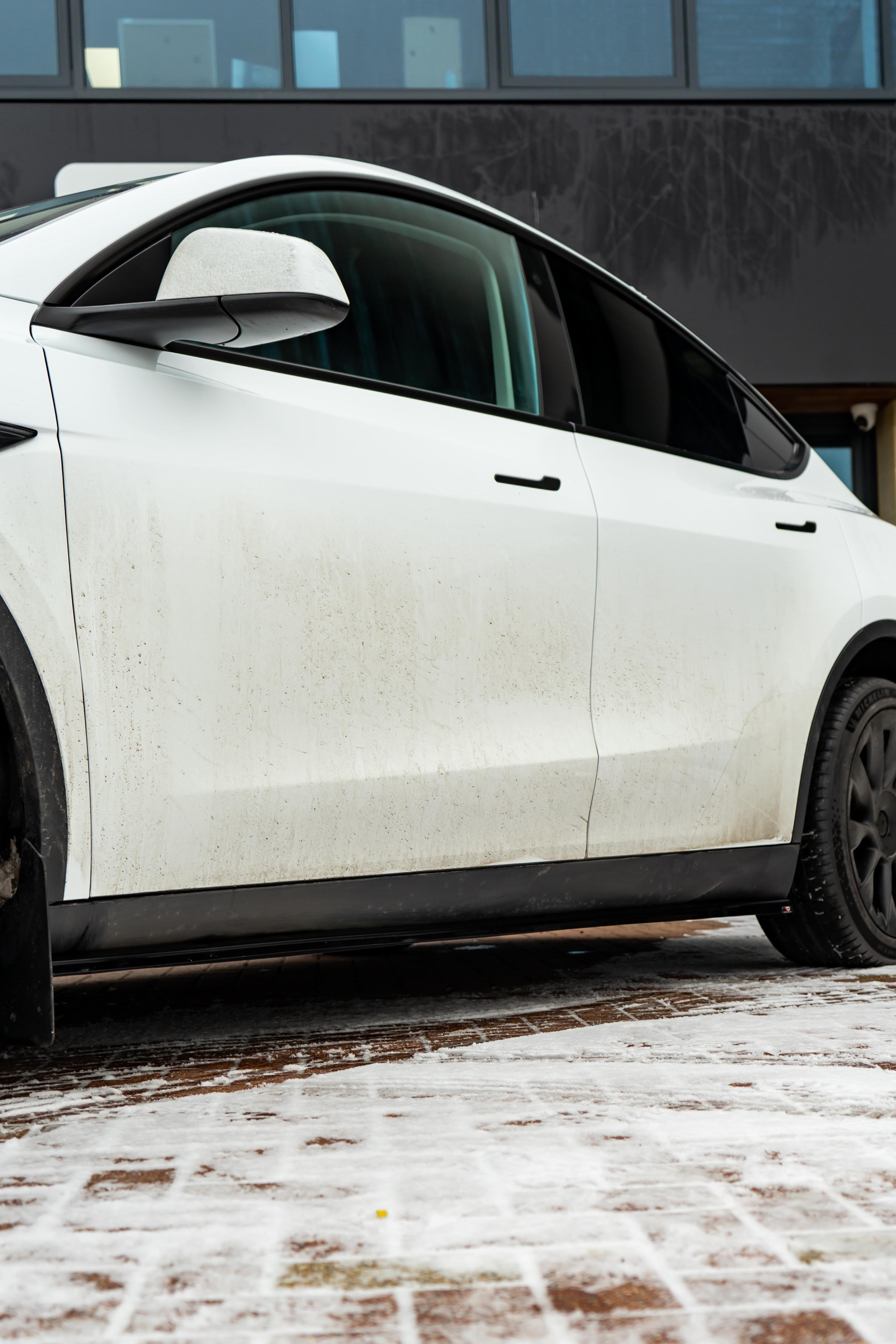 Tesla Model Y Maxton Design Body Kit